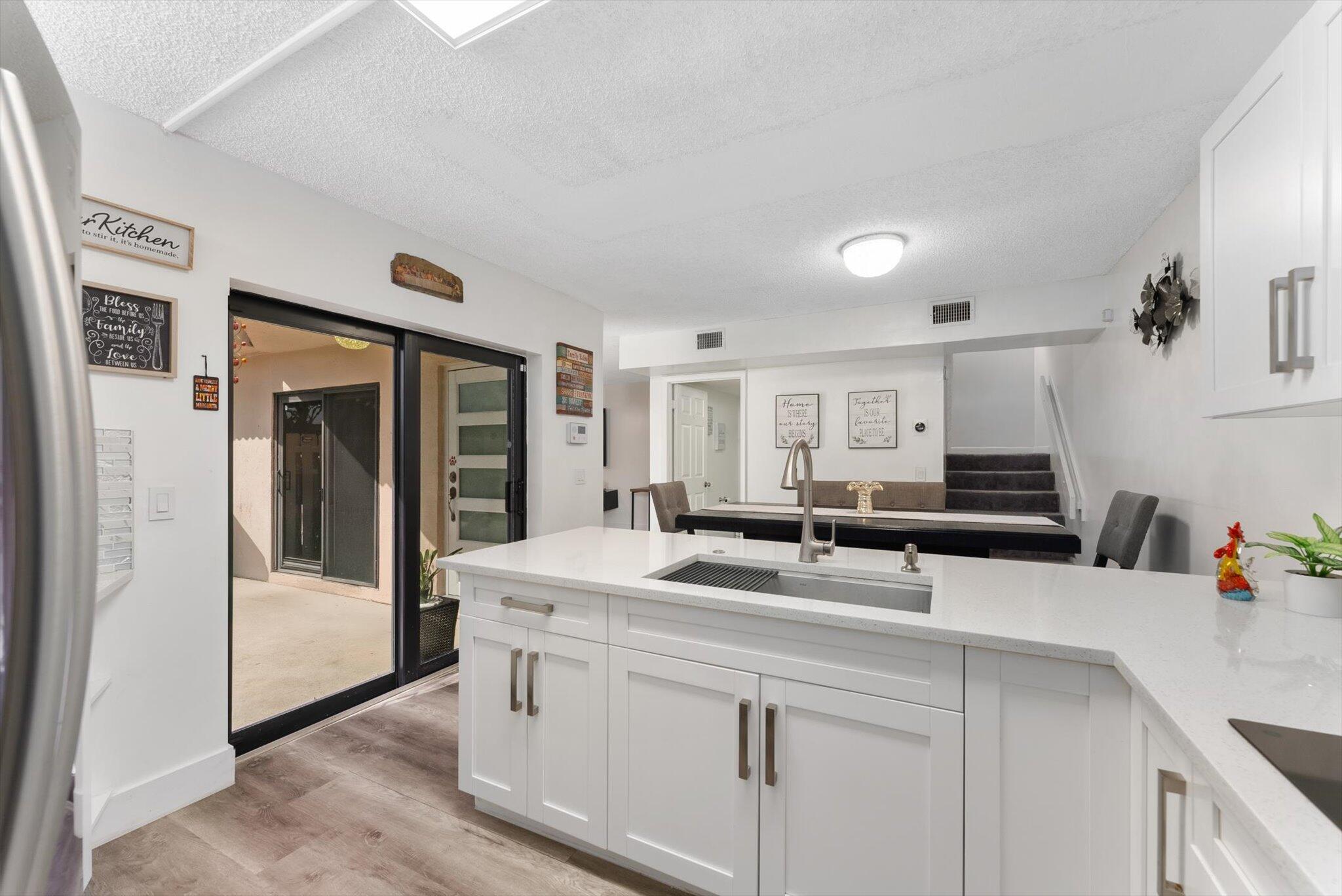 MLS #RX-11131796 image #1