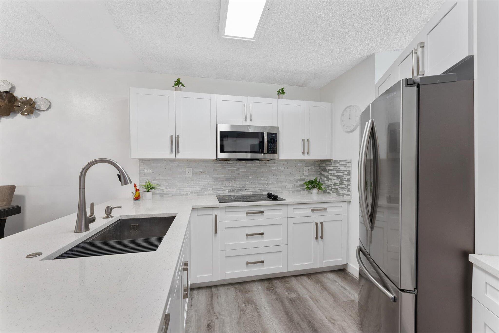 MLS #RX-11131796 image #2