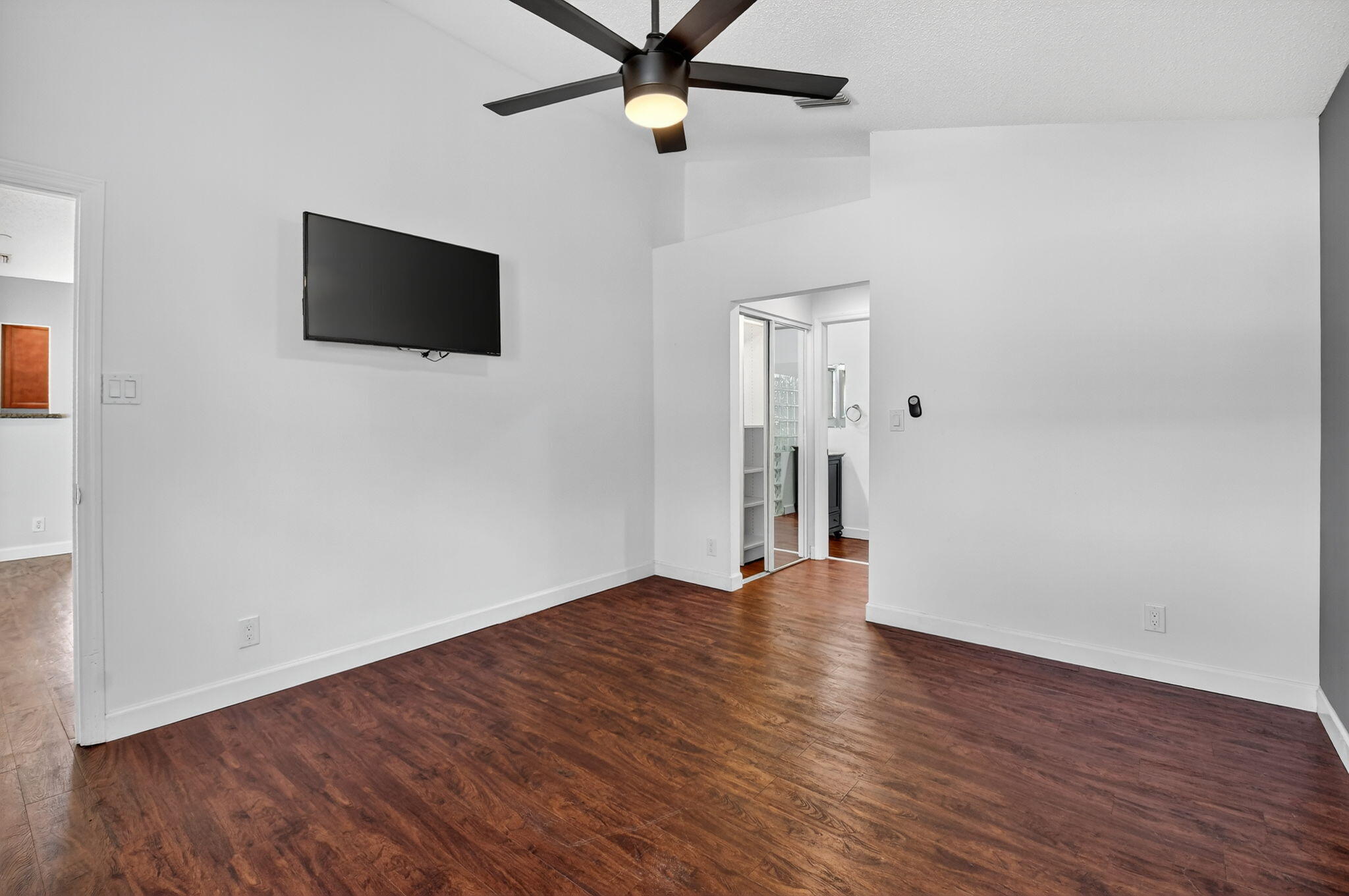 MLS #RX-11131996 image #16