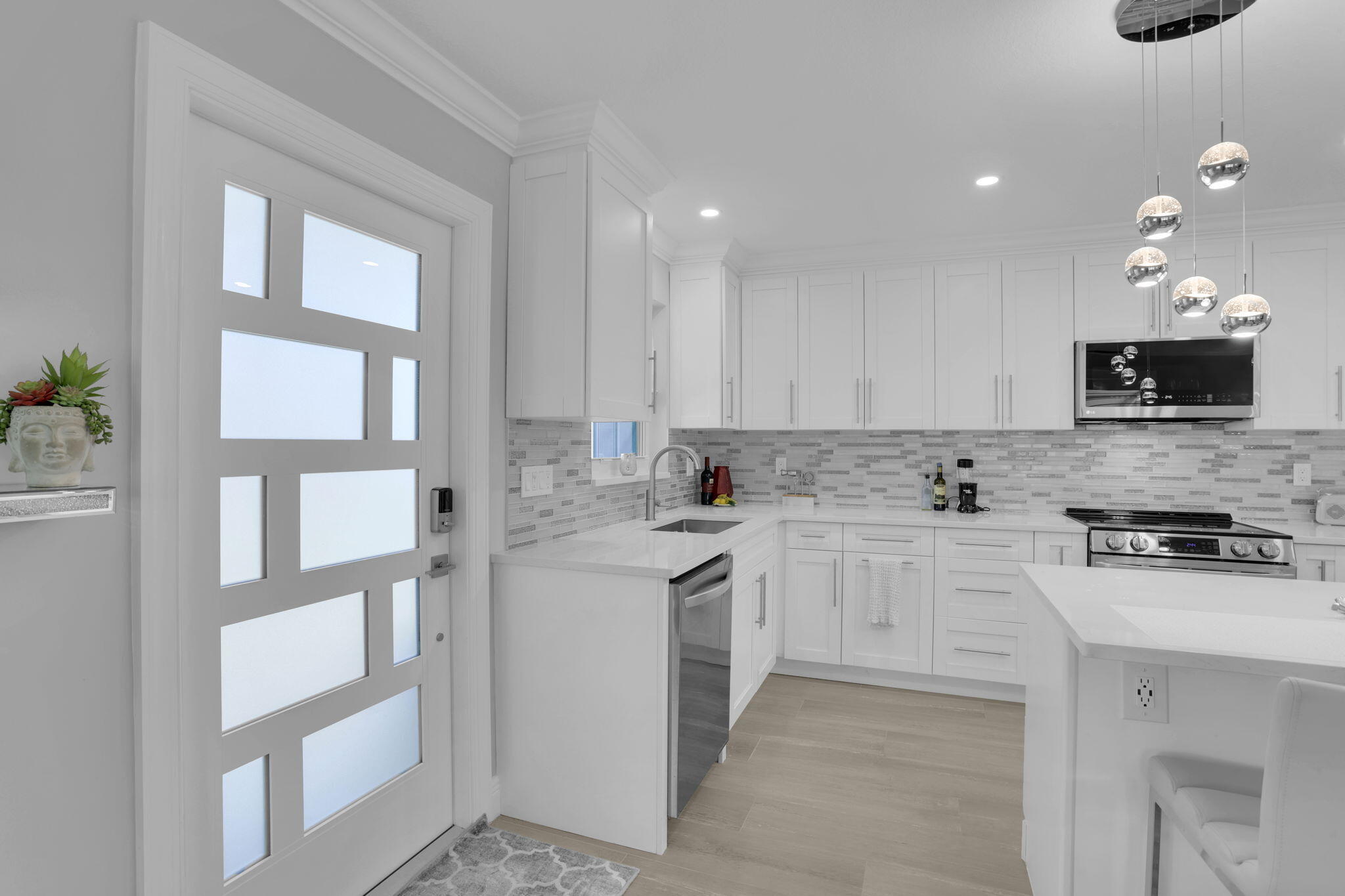 MLS #RX-11132008 image #0