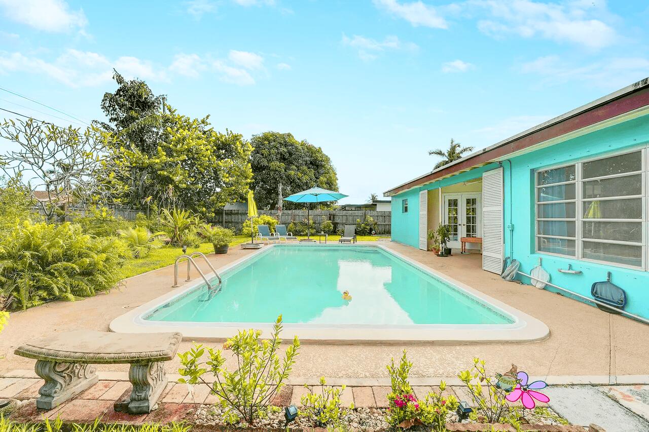 MLS #RX-11132037 image #1