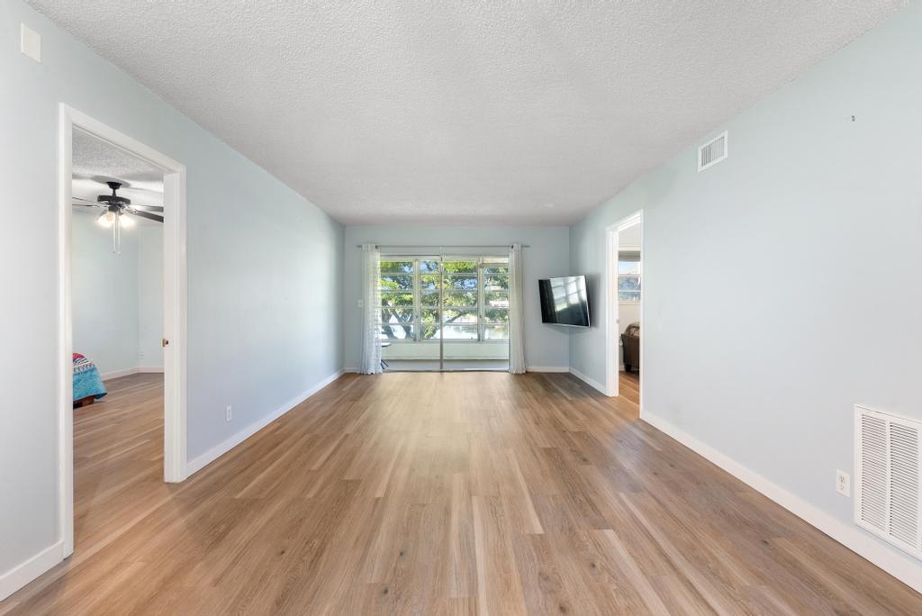 MLS #RX-11132159 image #3