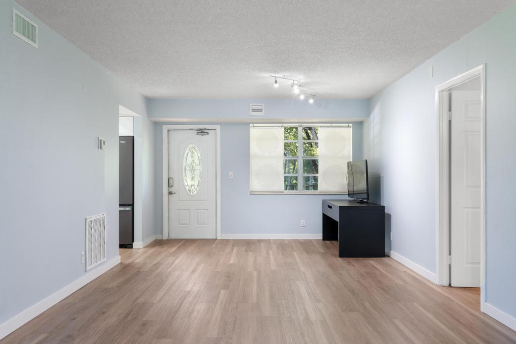 MLS #RX-11132159 image #4