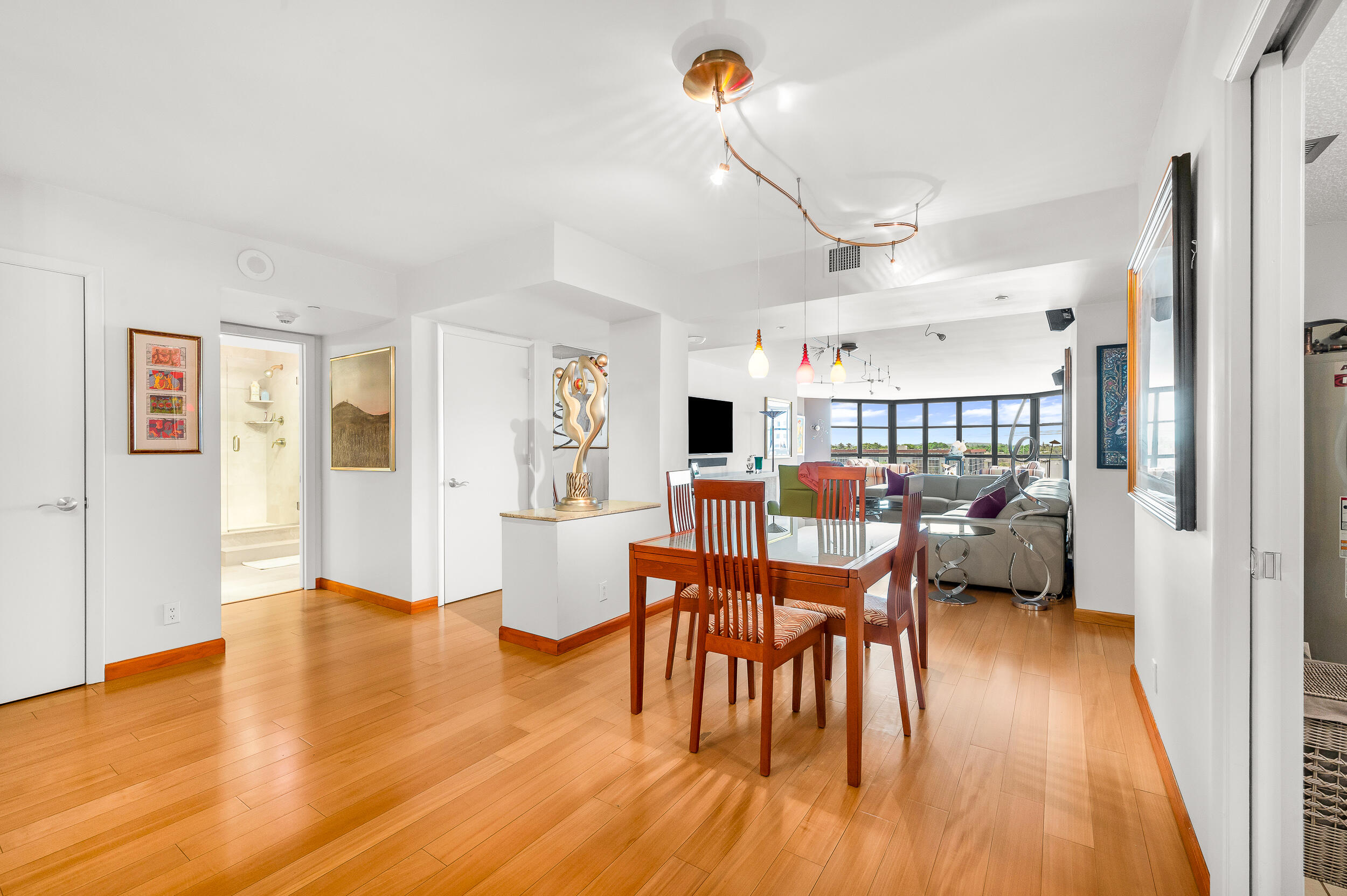 MLS #RX-10570545 image #10