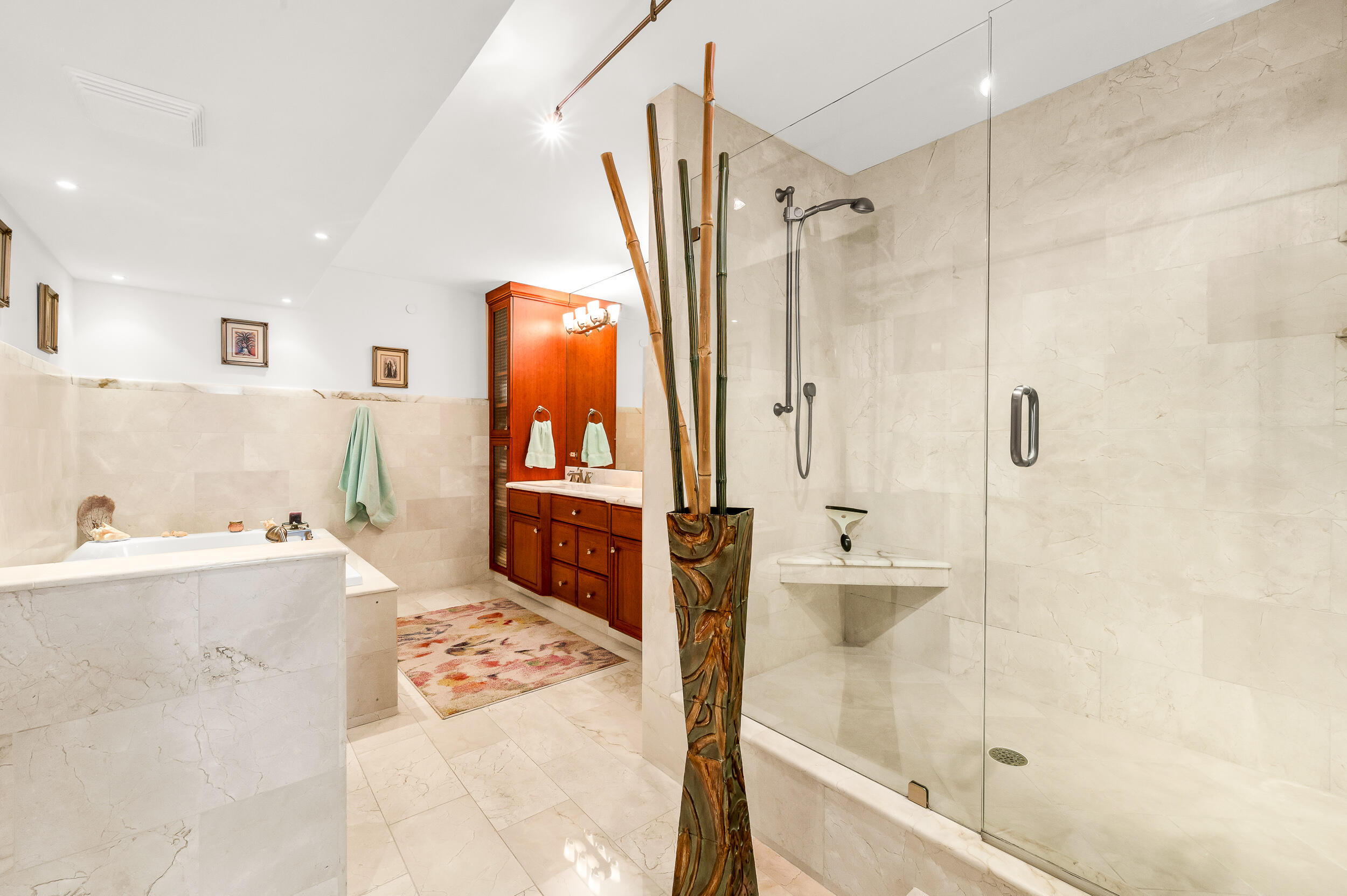 MLS #RX-10570545 image #17