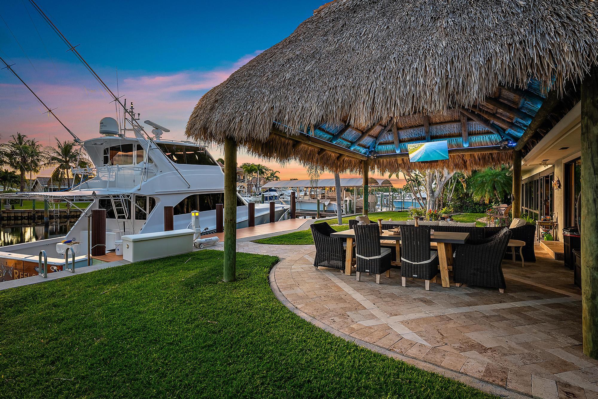 MLS #RX-10593082 image #1