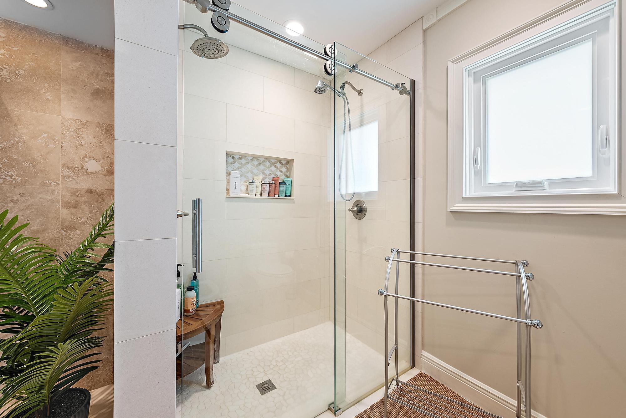 MLS #RX-10593082 image #26