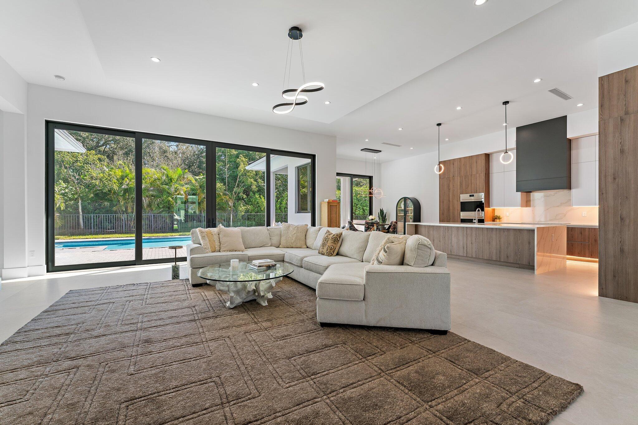 MLS #RX-11132275 image #2