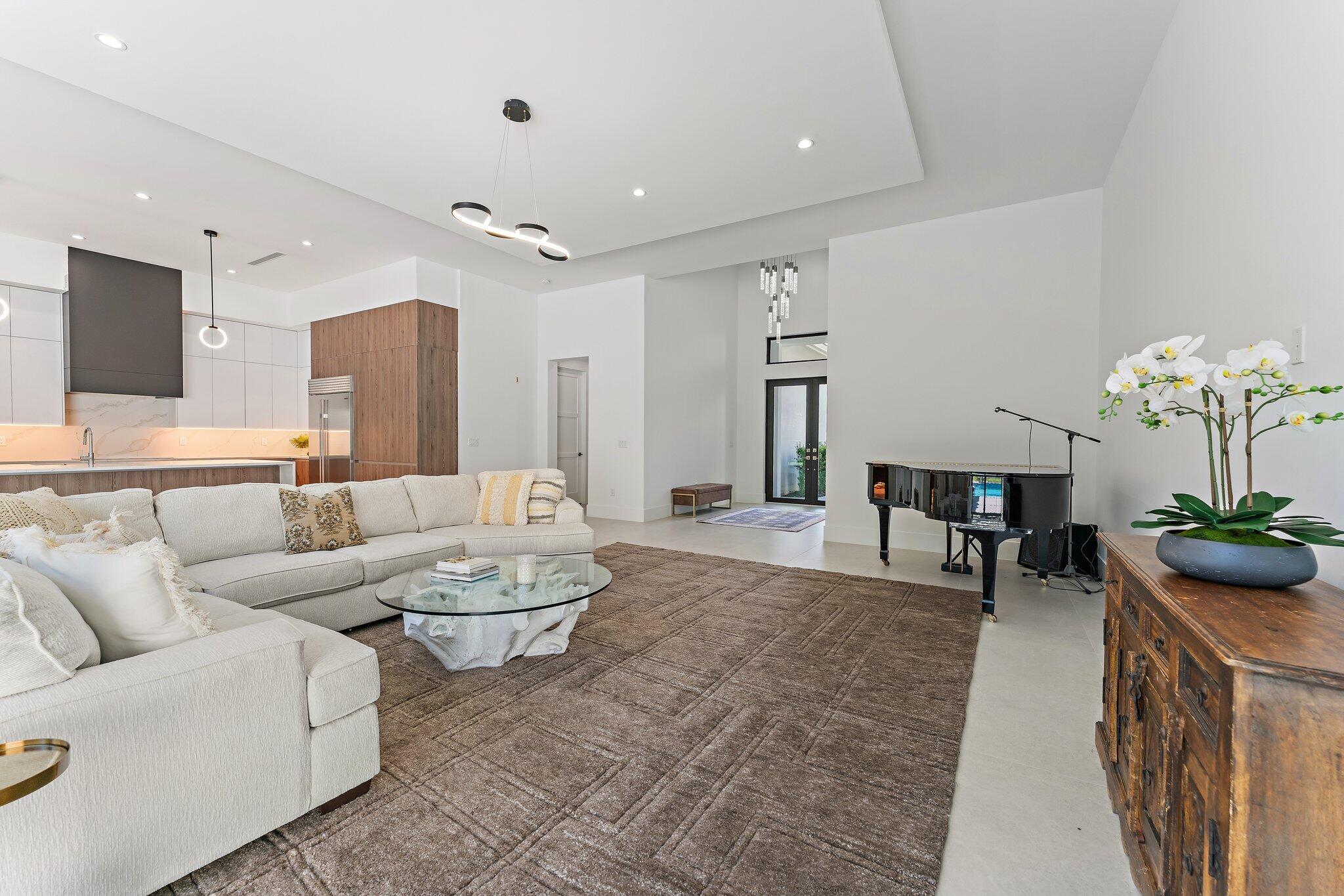 MLS #RX-11132275 image #5