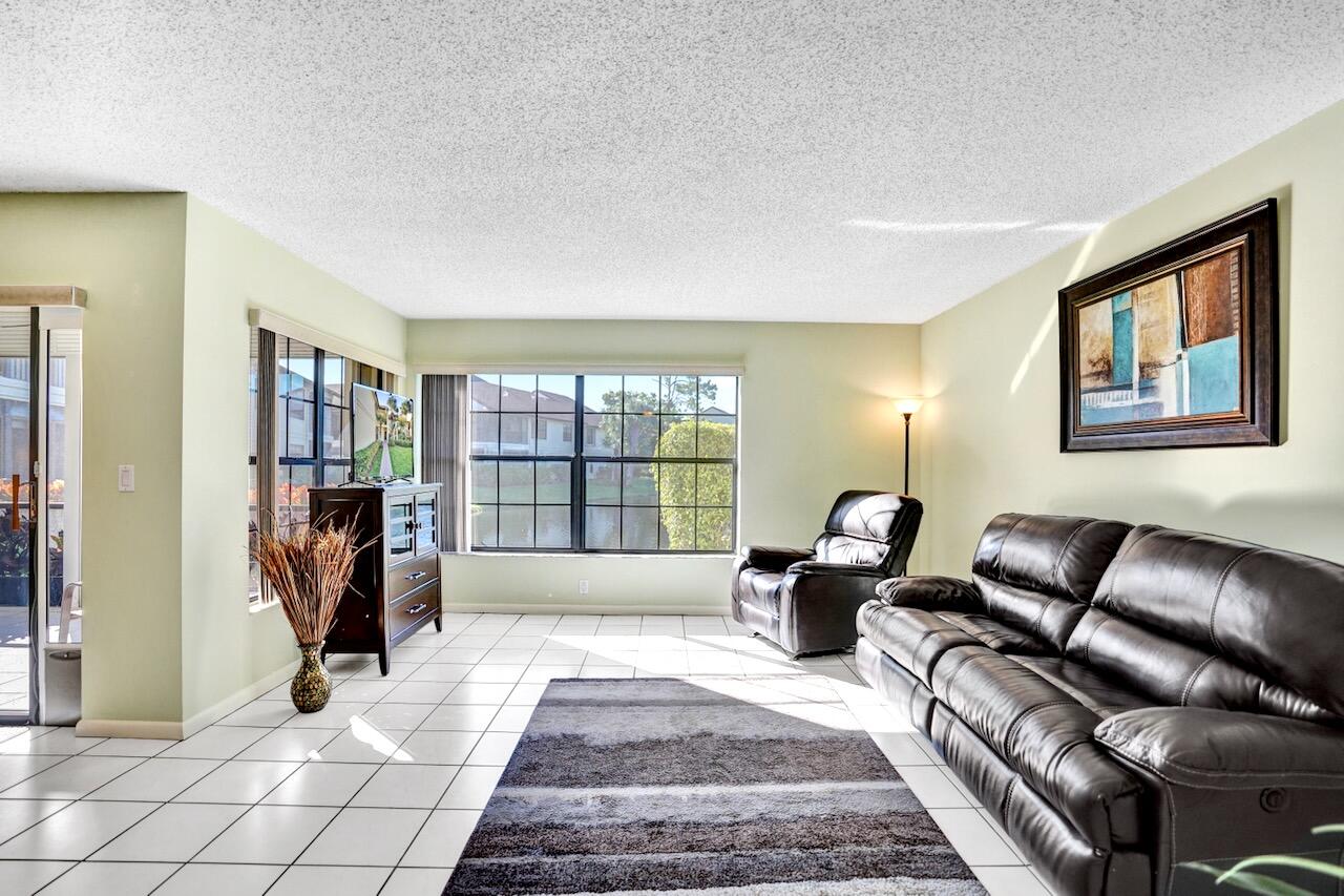 MLS #RX-11132300 image #11