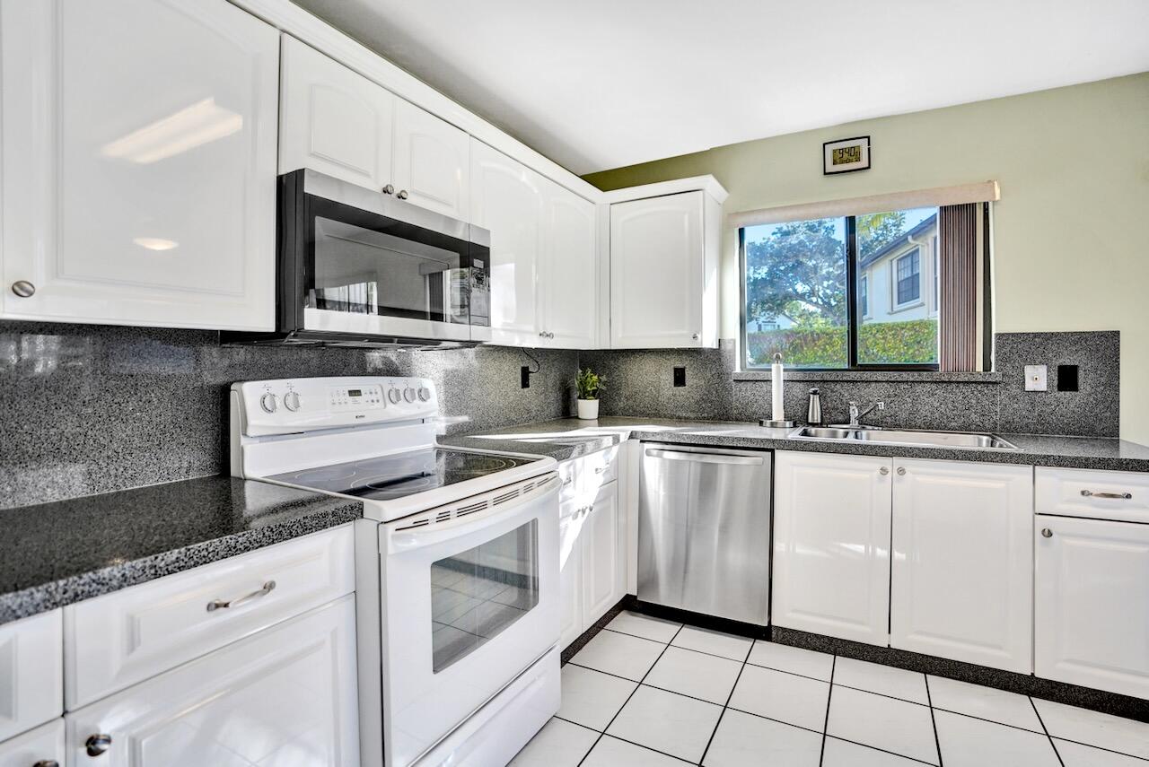 MLS #RX-11132300 image #23