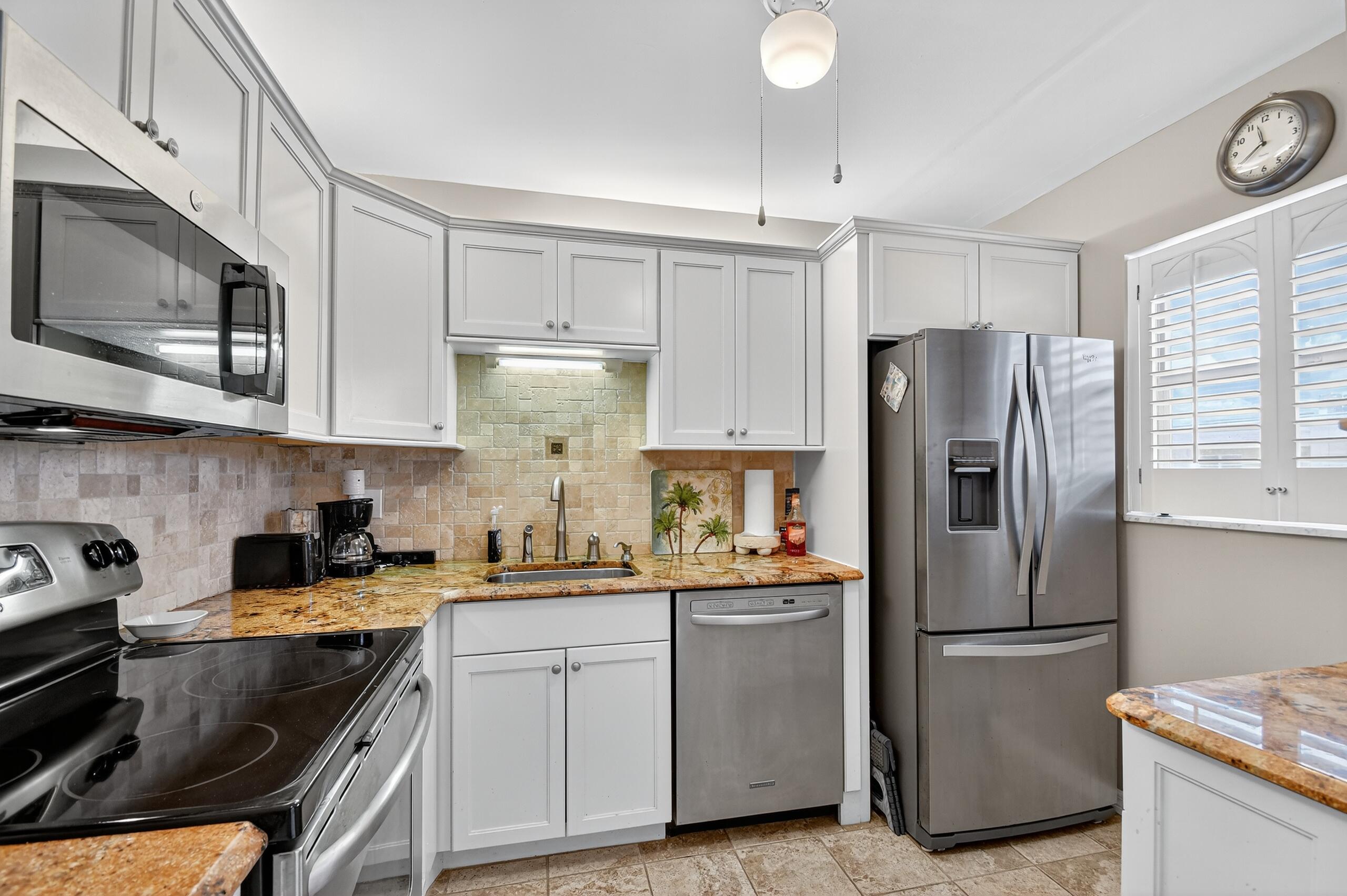 MLS #RX-11132360 image #3