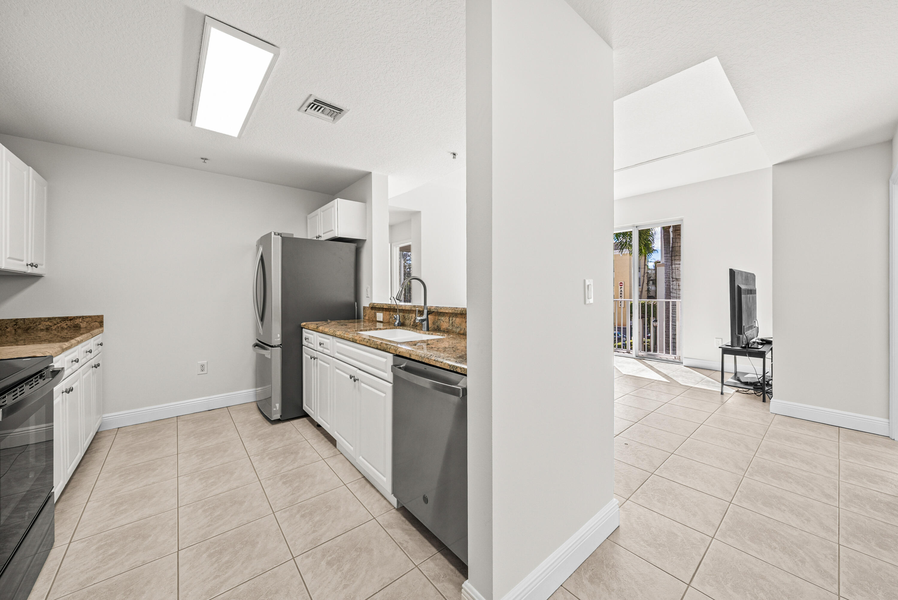 MLS #RX-11132429 image #5