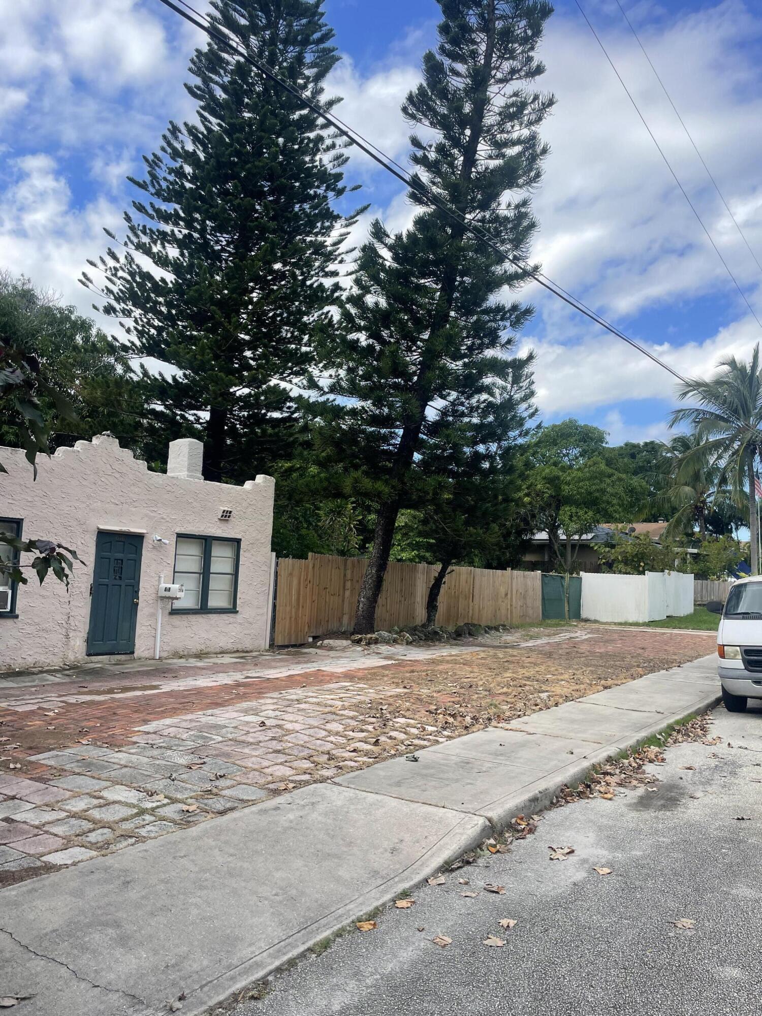 MLS #RX-11130909 image #0