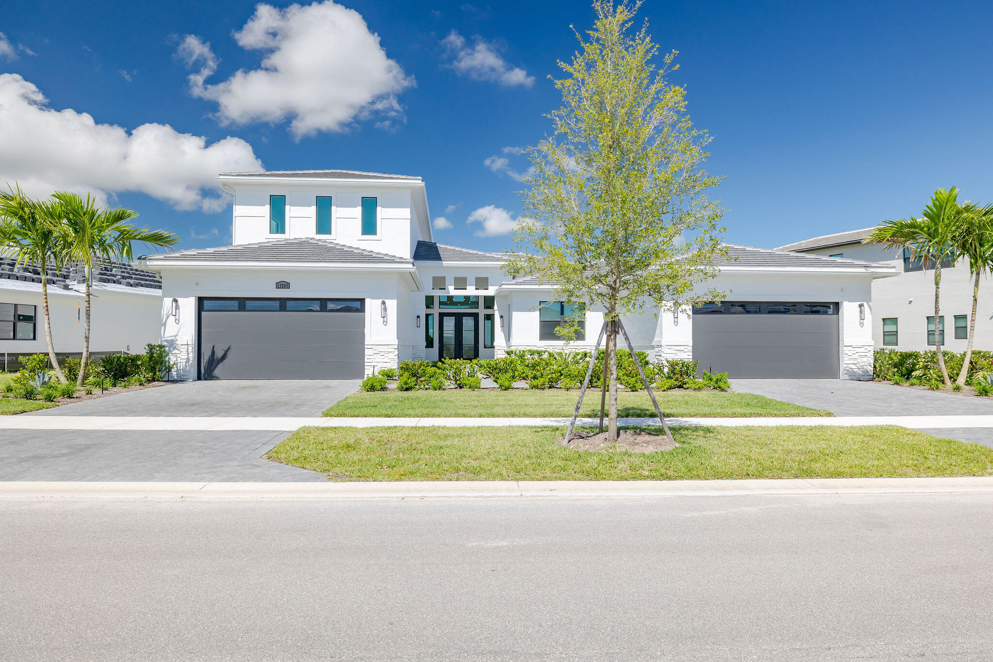 MLS #RX-11132462 image #0