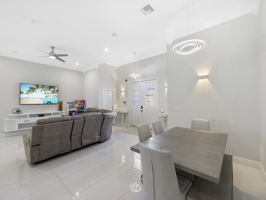 MLS #RX-11132497 image #11