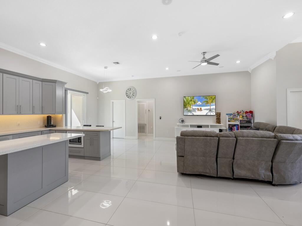 MLS #RX-11132497 image #12