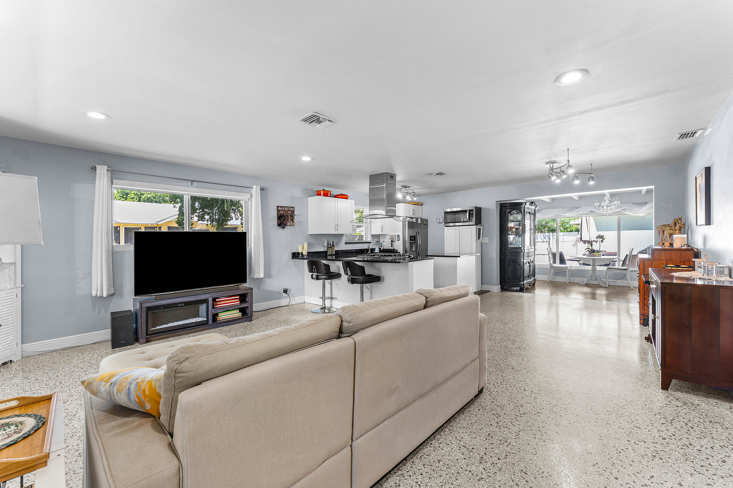 MLS #RX-11132962 image #8