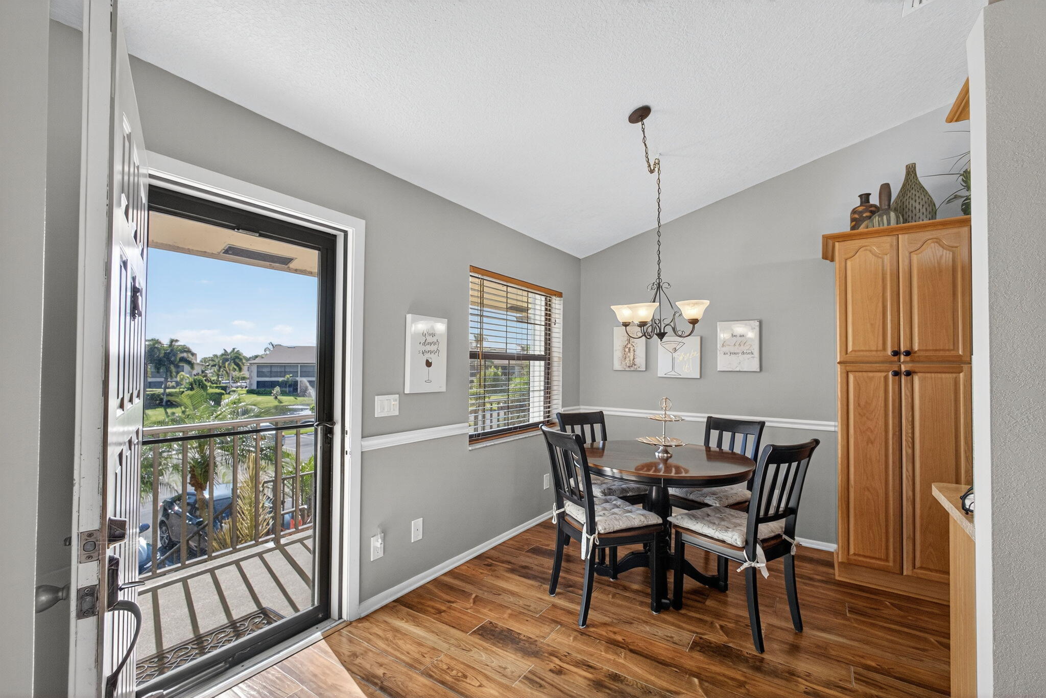 MLS #RX-11132982 image #2