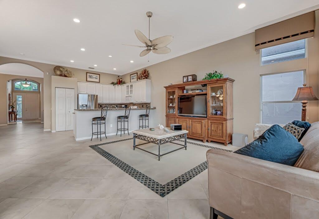 MLS #RX-11133071 image #10