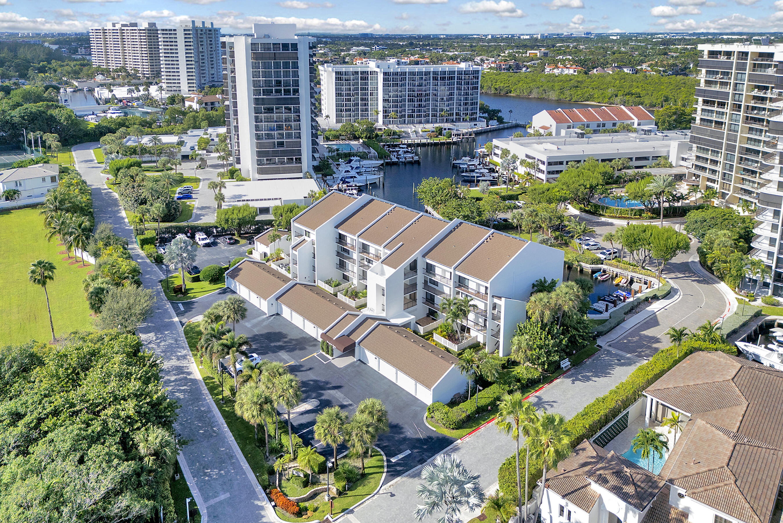 MLS #RX-10975198 image #31