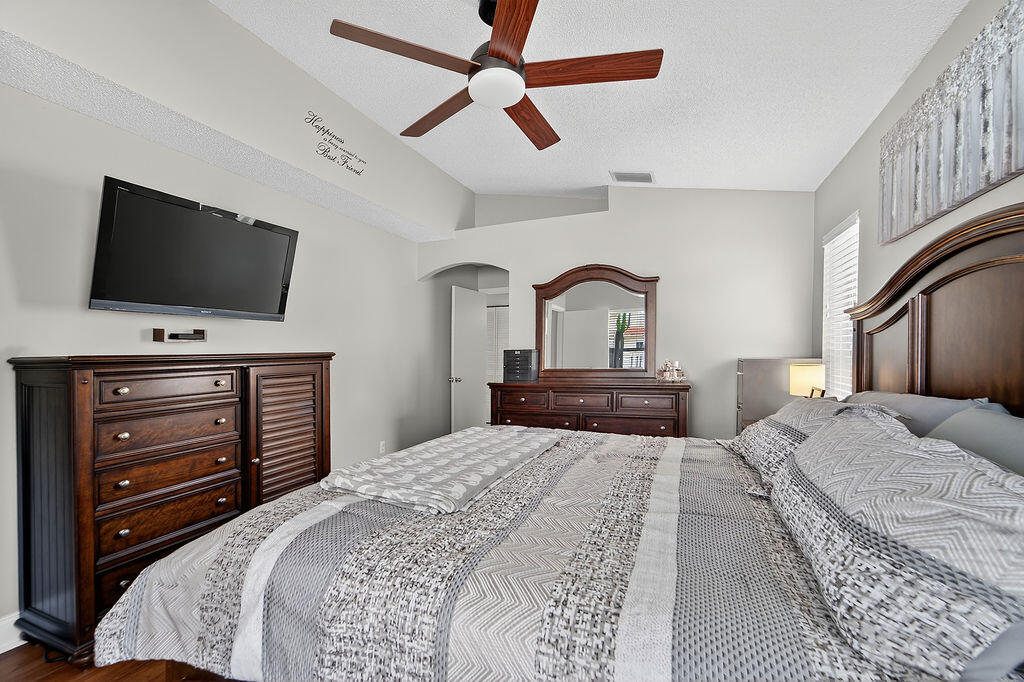 MLS #RX-11133166 image #14