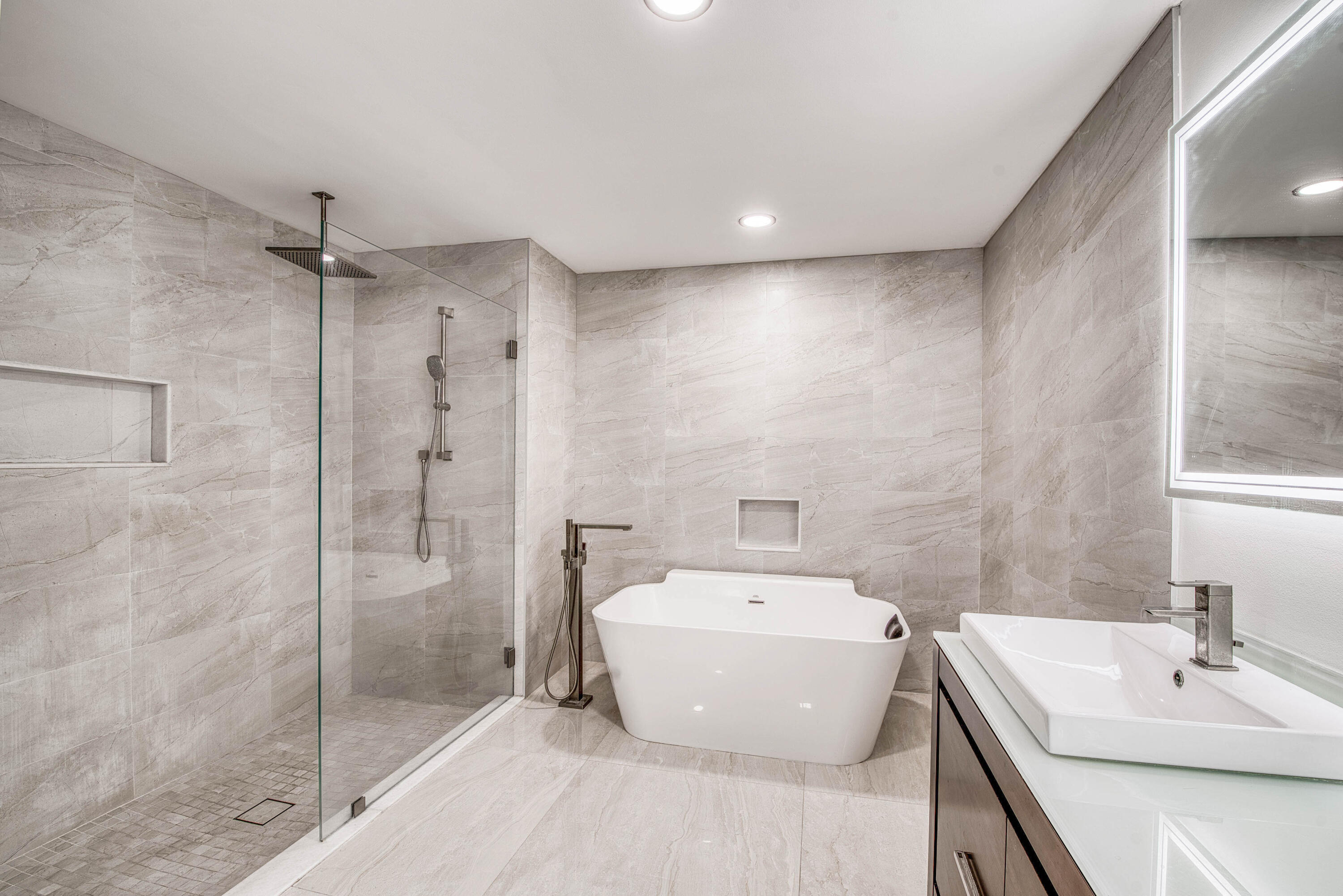 MLS #RX-11133271 image #10