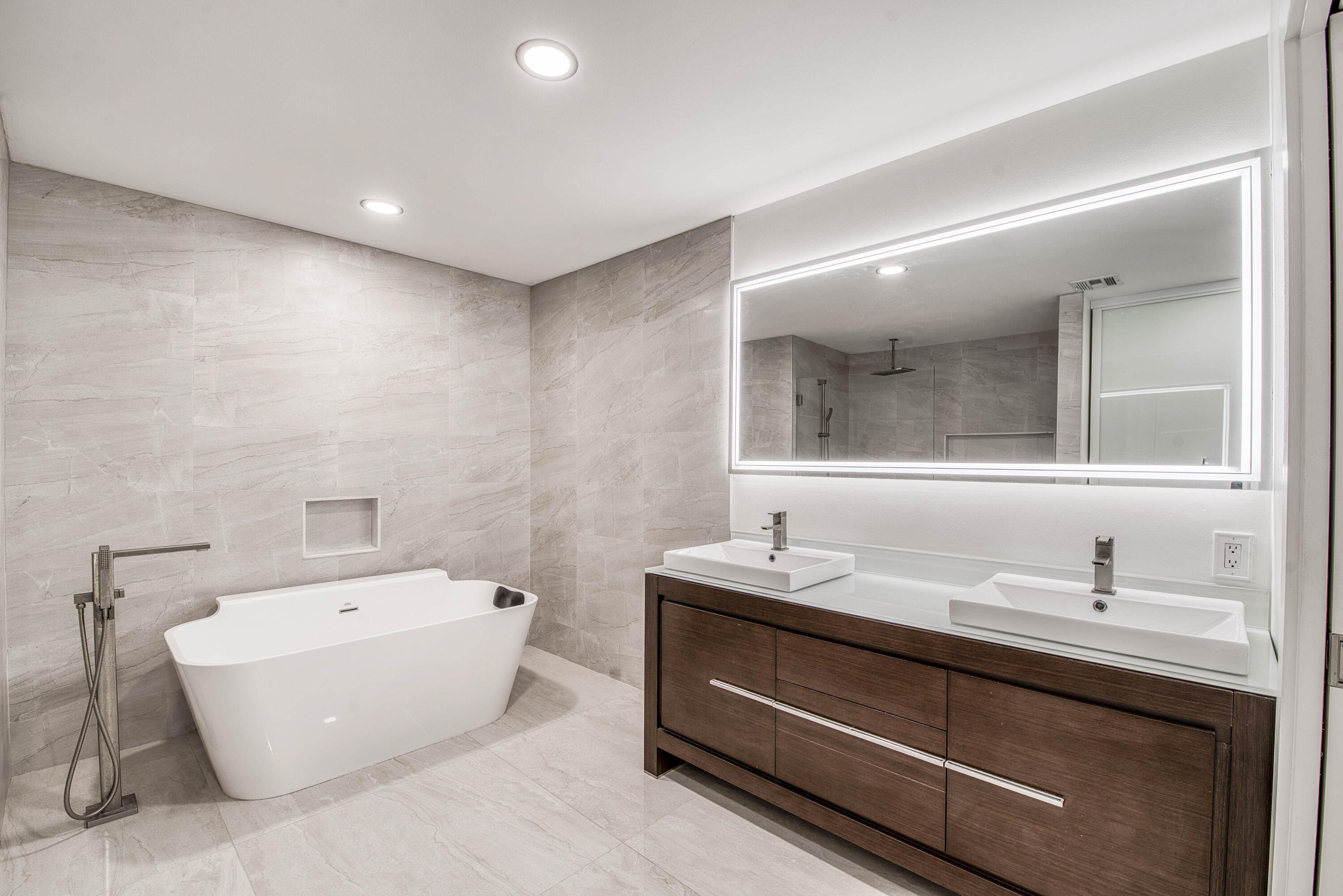 MLS #RX-11133271 image #9