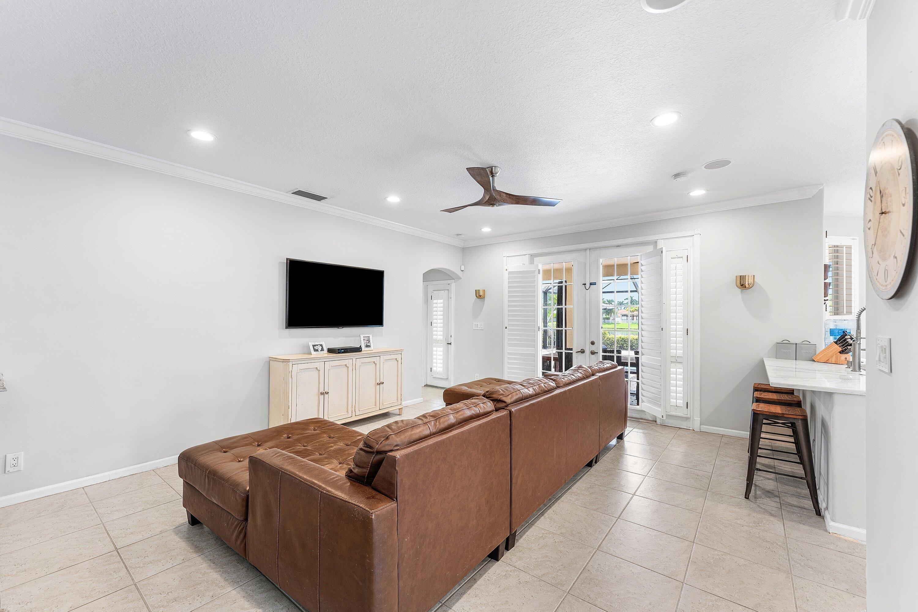 MLS #RX-11133372 image #10