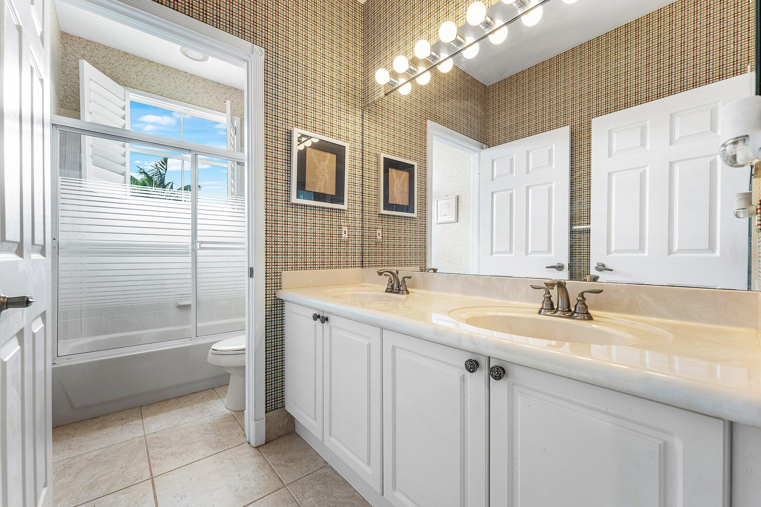 MLS #RX-11133372 image #28