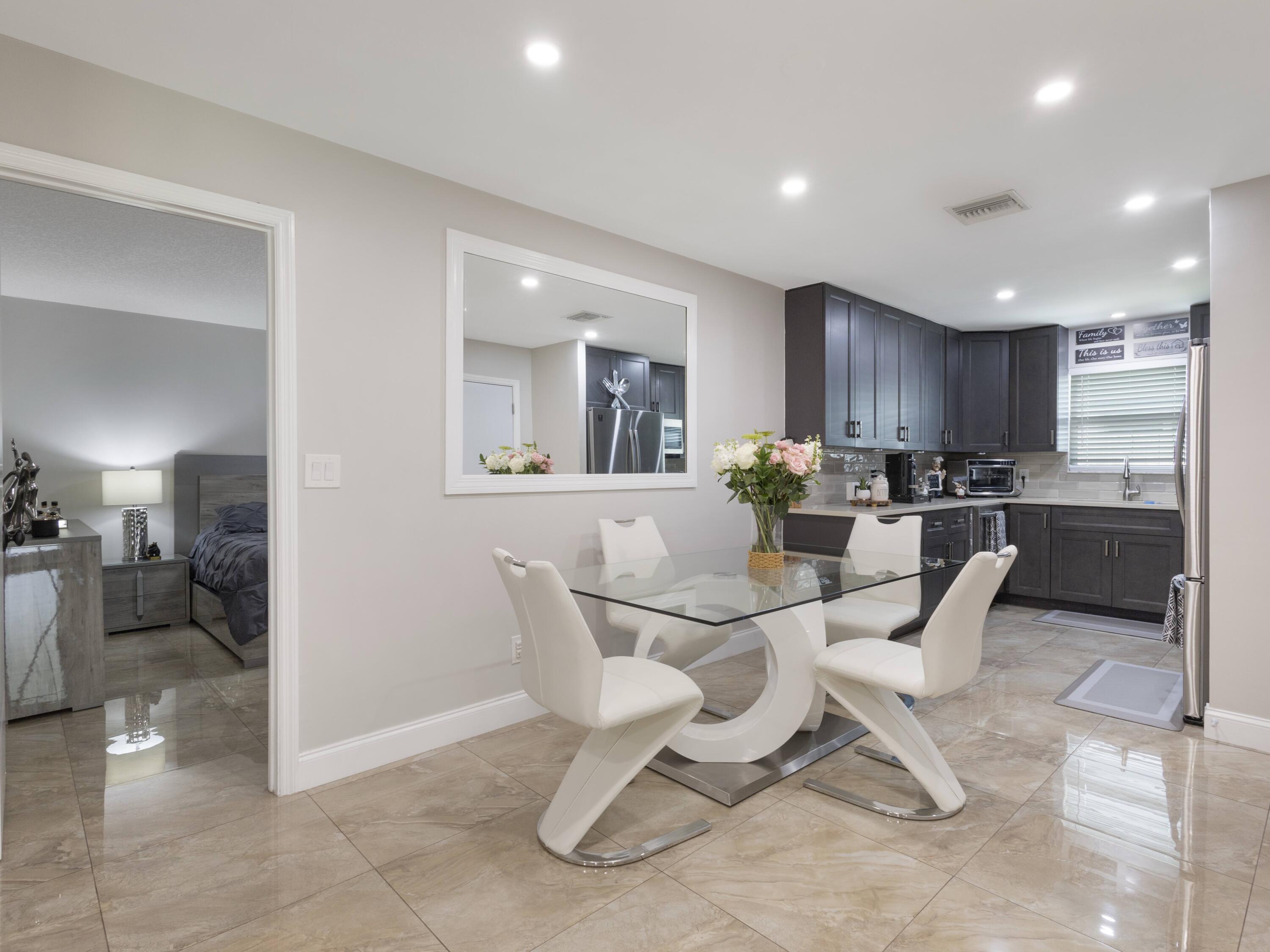 MLS #RX-11133392 image #10