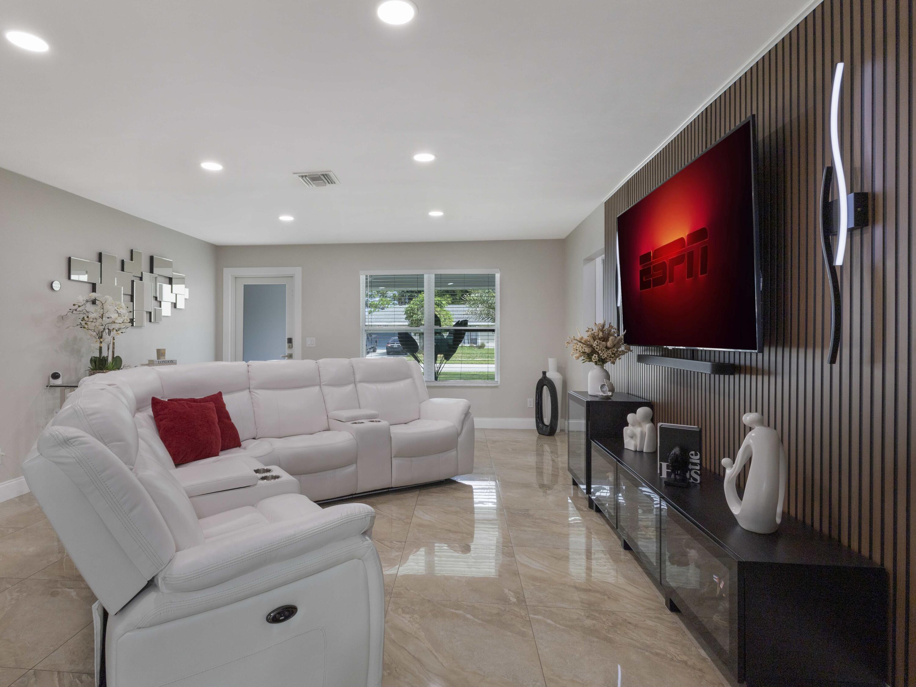 MLS #RX-11133392 image #7