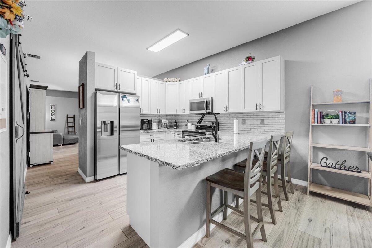 MLS #RX-11133476 image #0