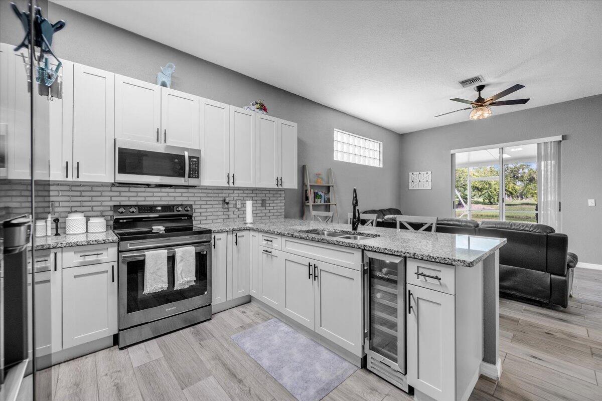 MLS #RX-11133476 image #2