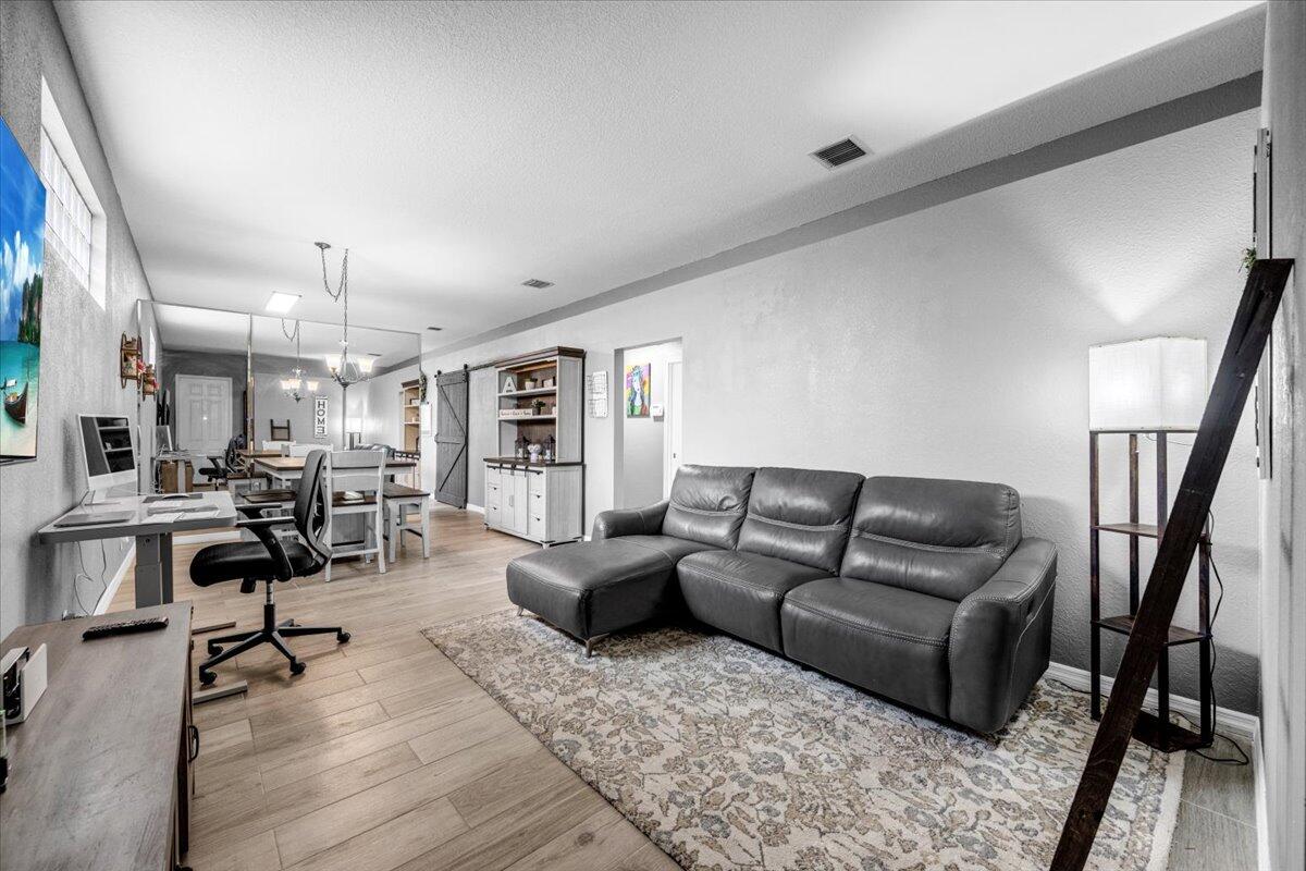 MLS #RX-11133476 image #4