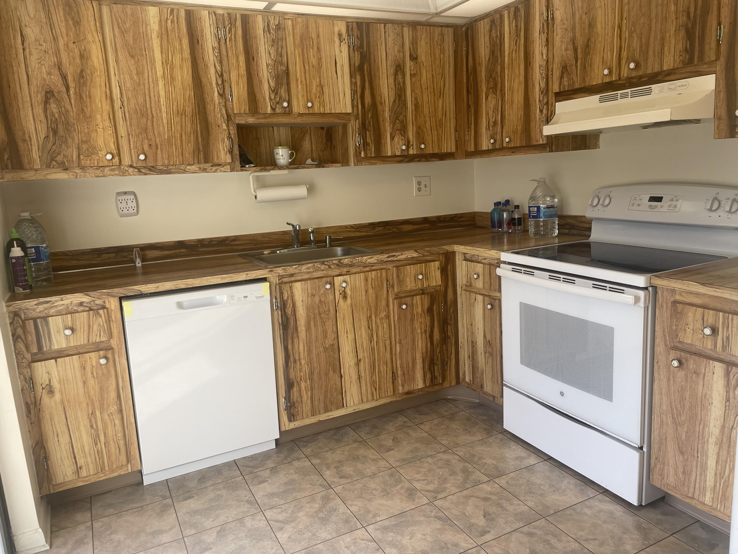 MLS #RX-11133515 image #2