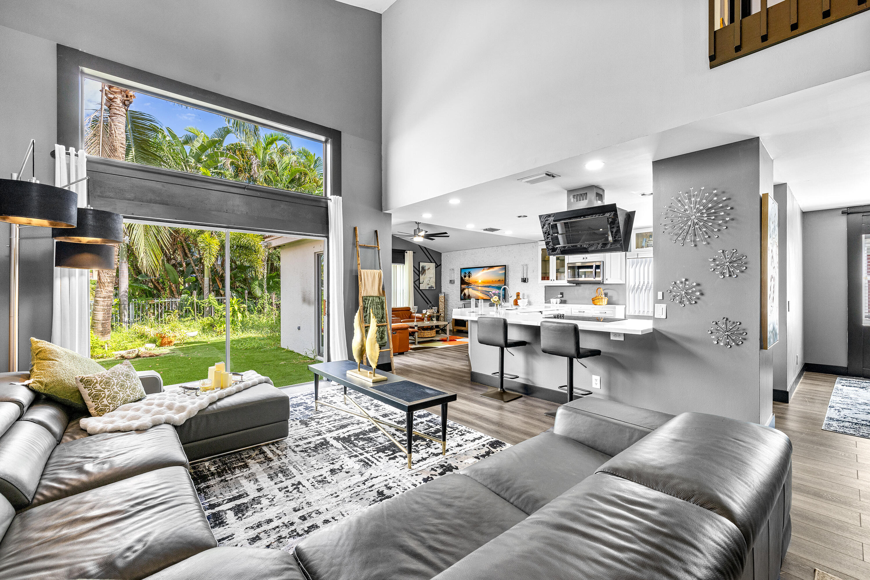 MLS #RX-11110043 image #1