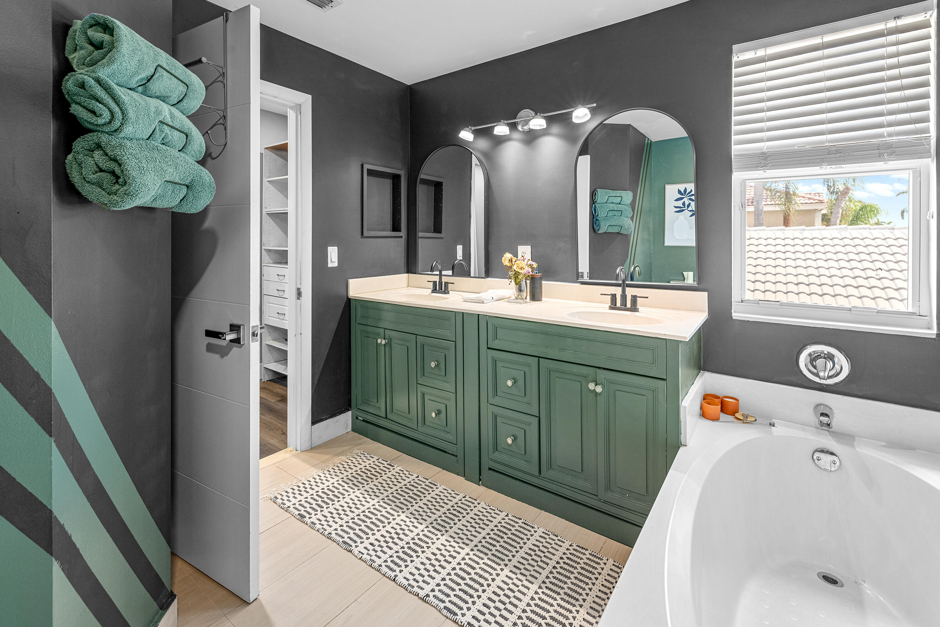 MLS #RX-11110043 image #23