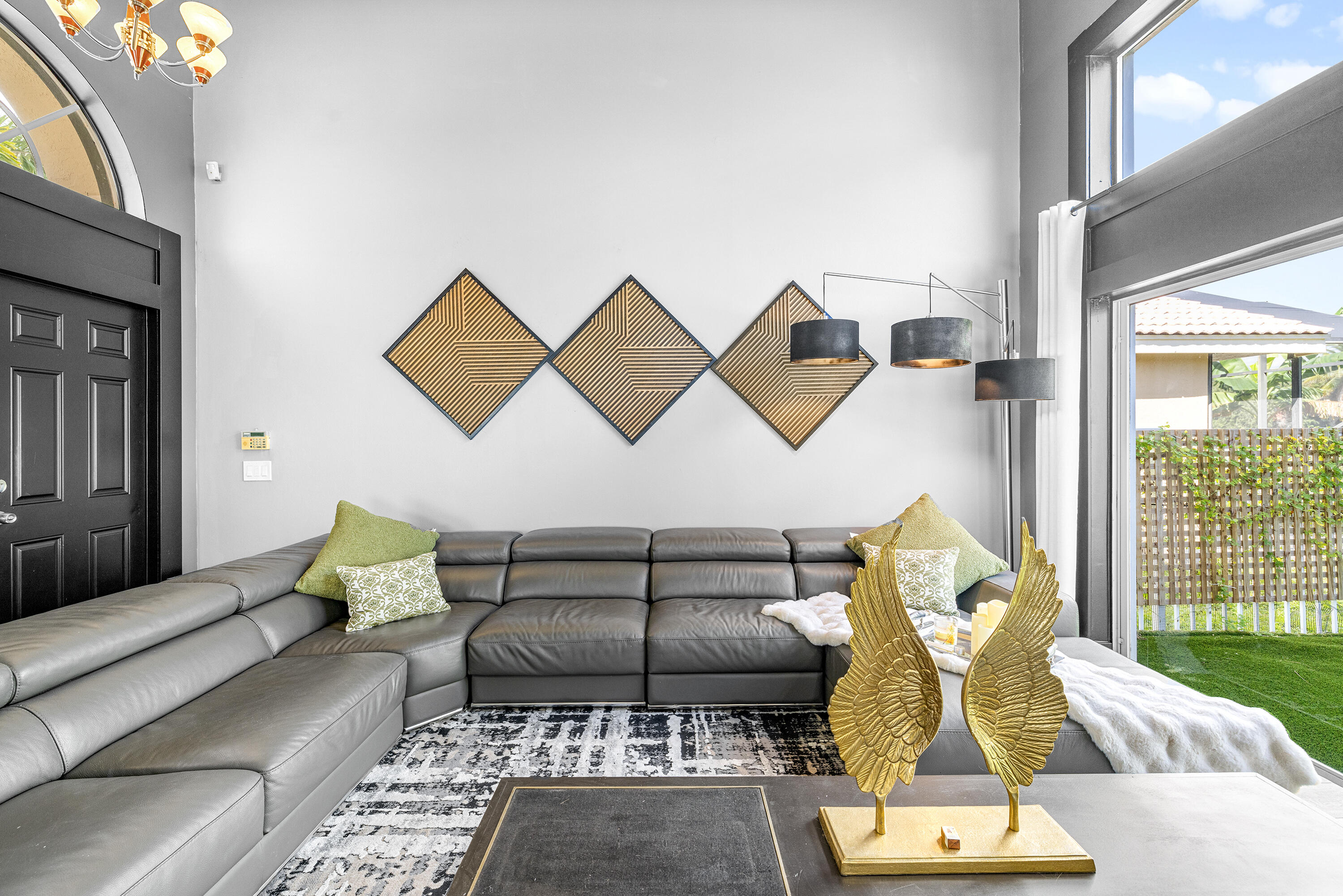 MLS #RX-11110043 image #4