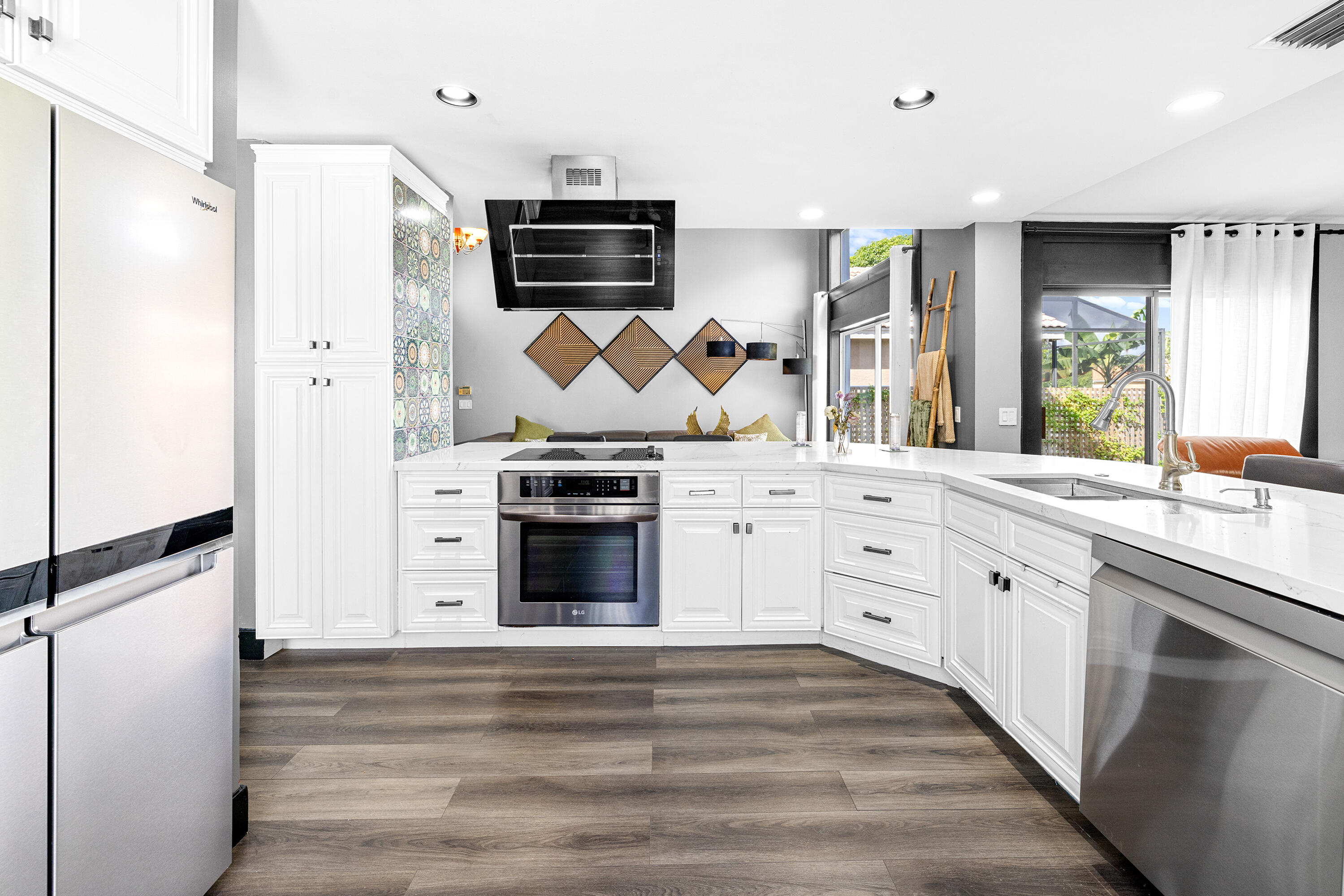 MLS #RX-11110043 image #9