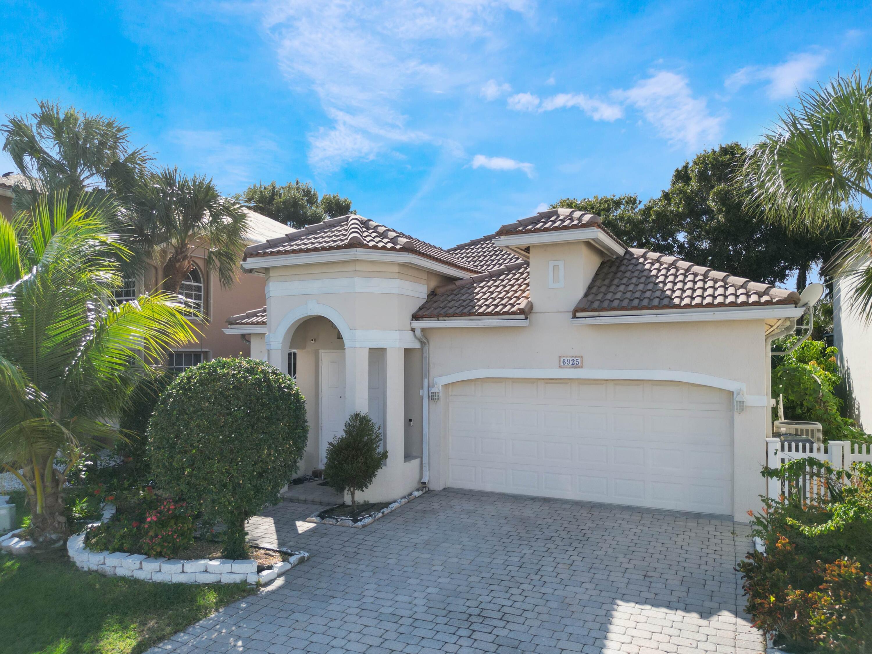 MLS #RX-11133532 image #1