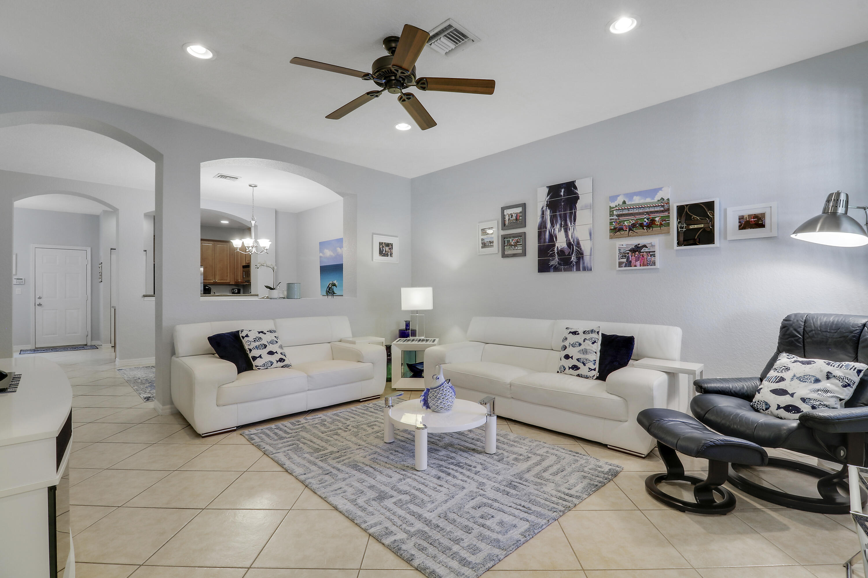 MLS #RX-11133547 image #1