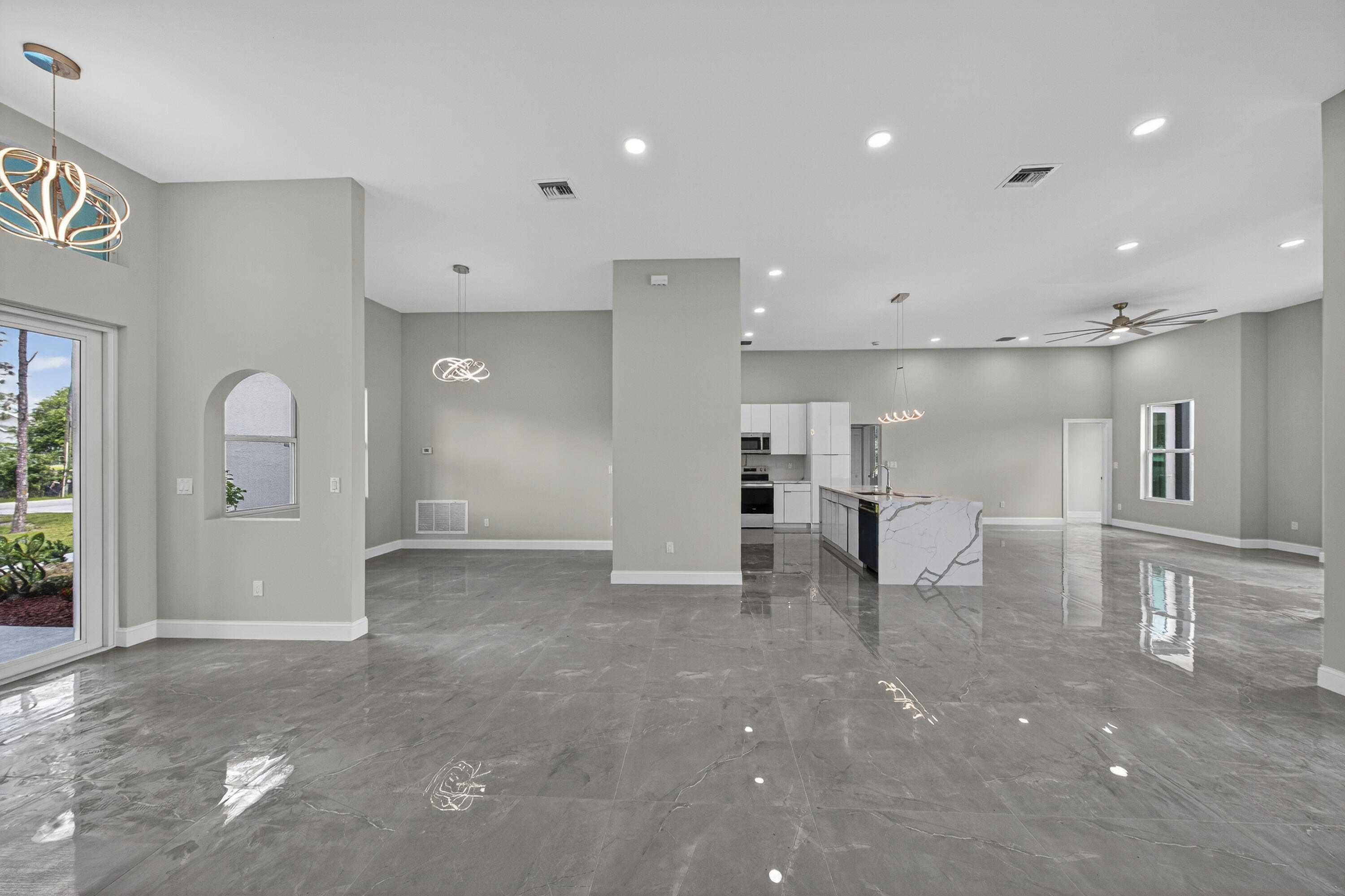 MLS #RX-11133623 image #2