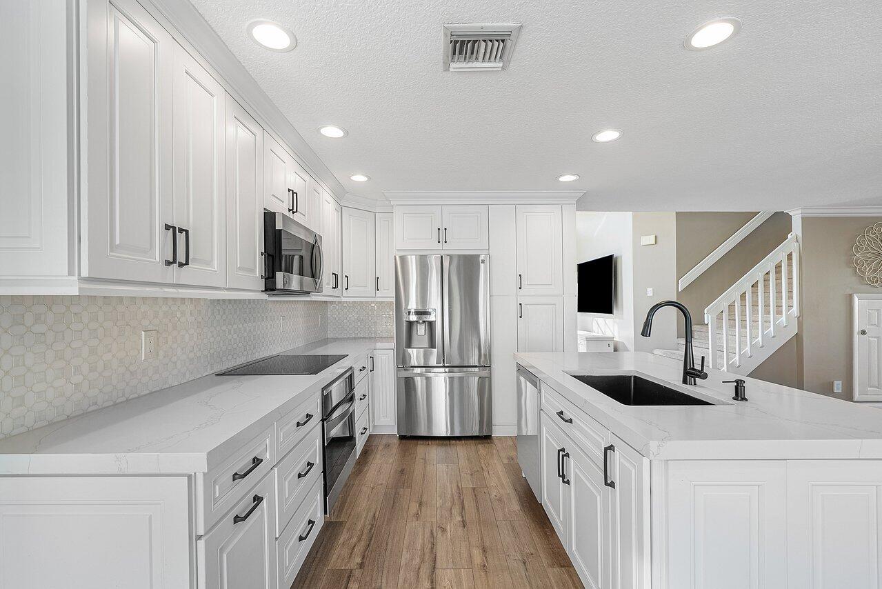 MLS #RX-11133662 image #17