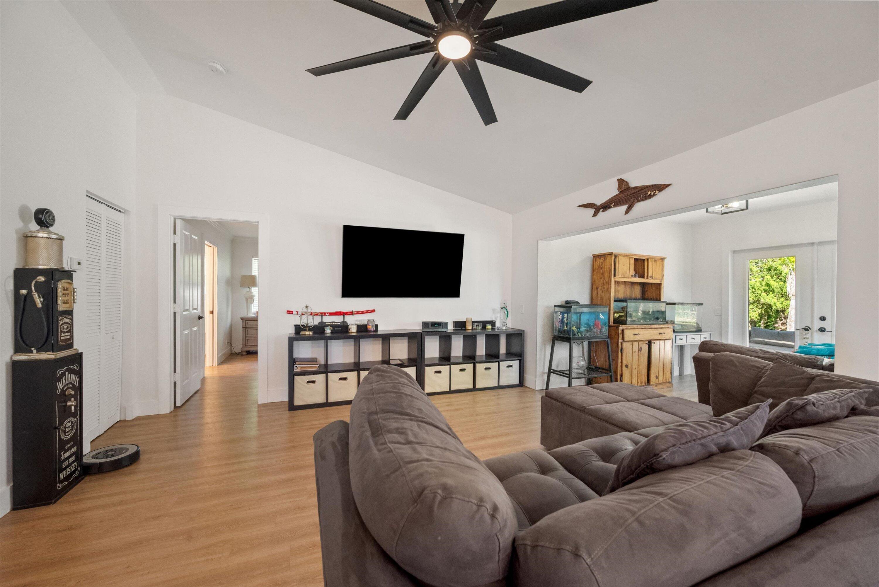 MLS #RX-11133682 image #16