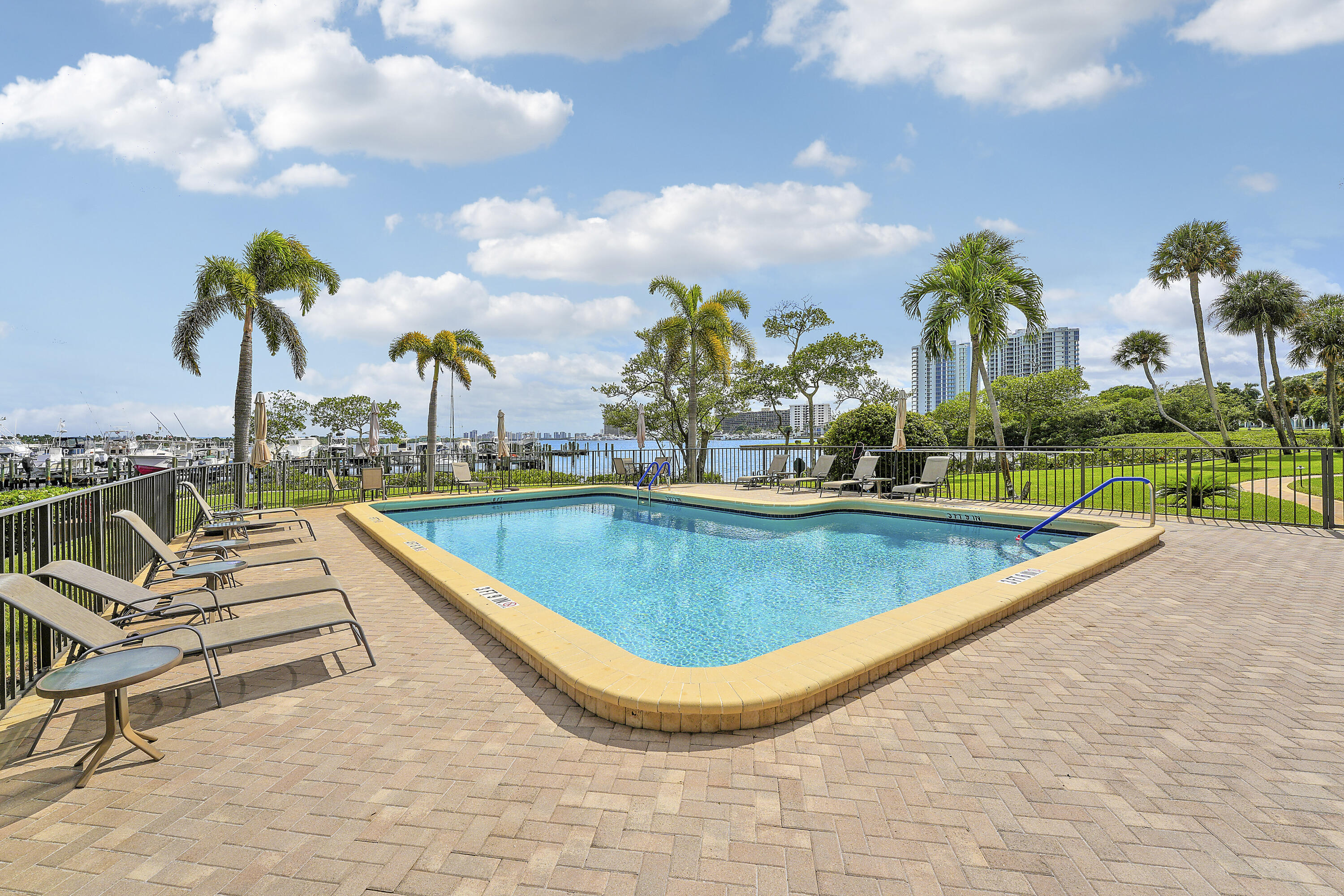 MLS #RX-11133783 image #50