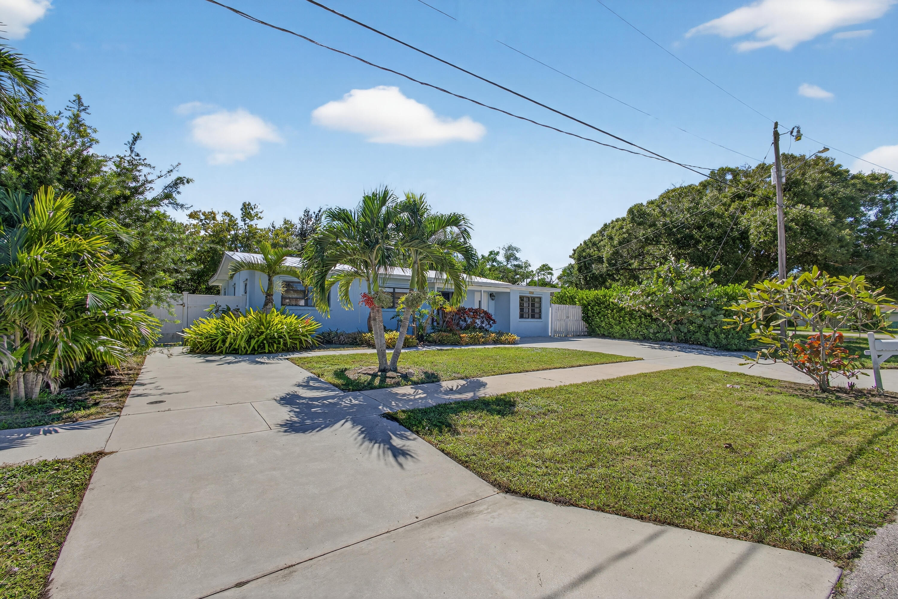 MLS #RX-11133875 image #1