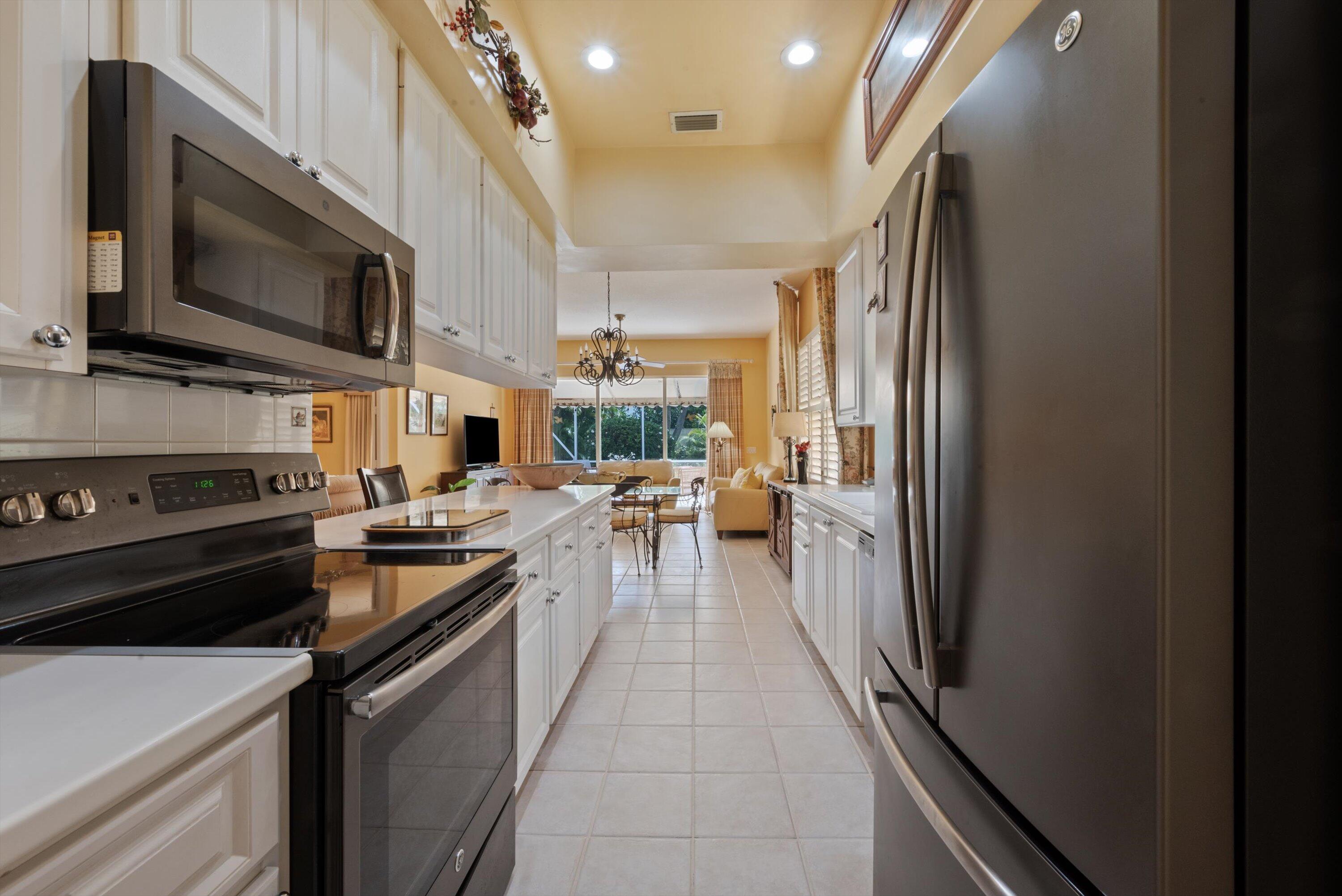 MLS #RX-11133943 image #16