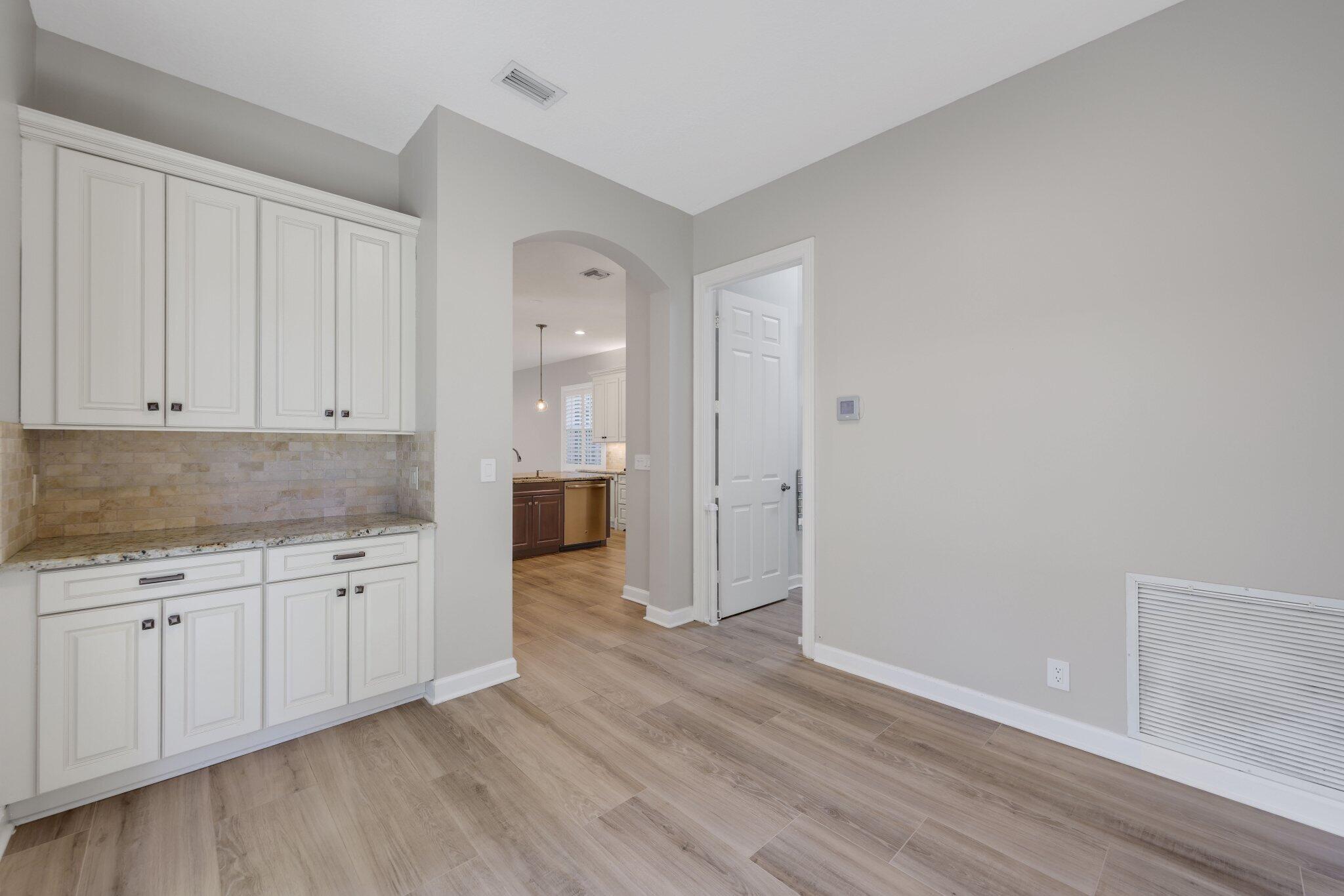 MLS #RX-11134010 image #6