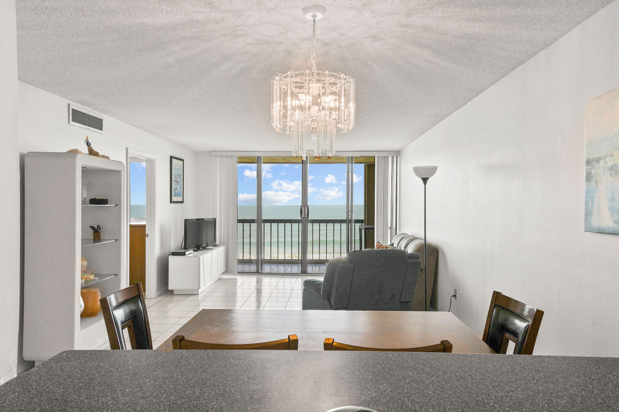 MLS #RX-10543052 image #7